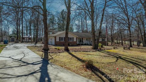 50 Camelot Lane Taylorsville NC 28681
