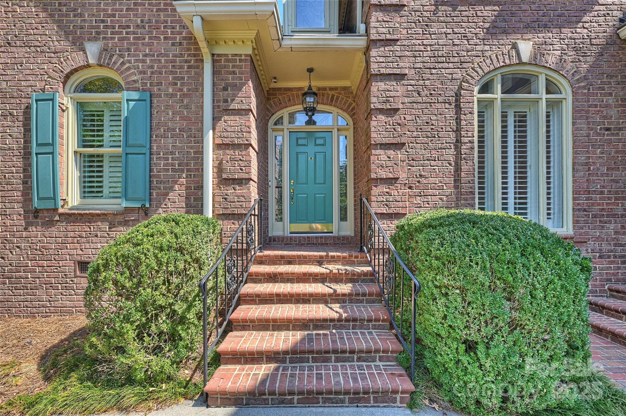 6921 Linkside Court