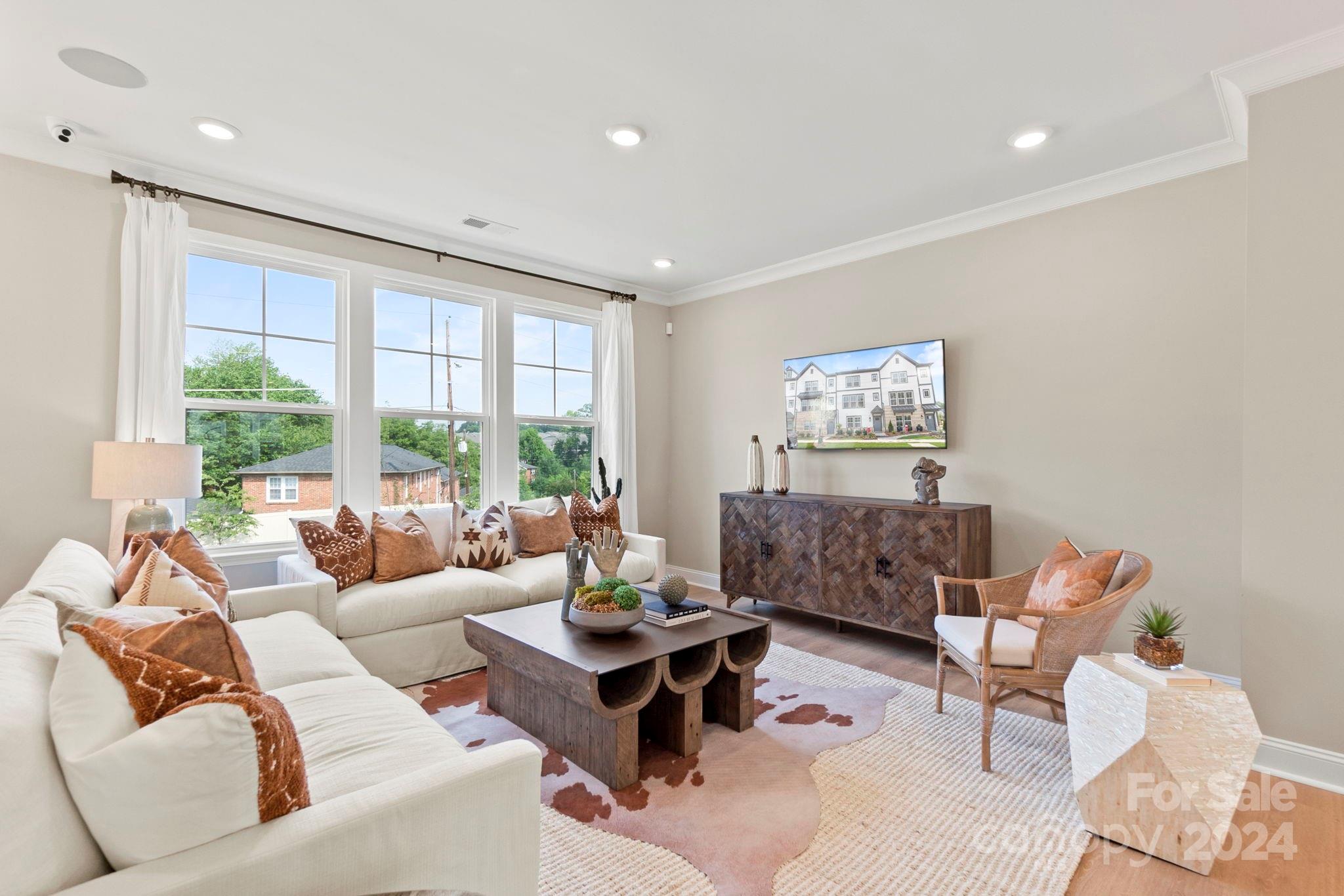 Mineral Springs - Residential