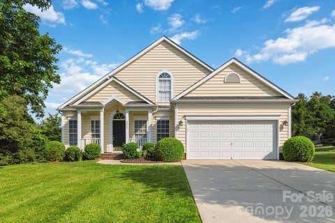Photo of 2017 Legend Creek Lane, Charlotte, NC 28227 (MLS # 4394554)