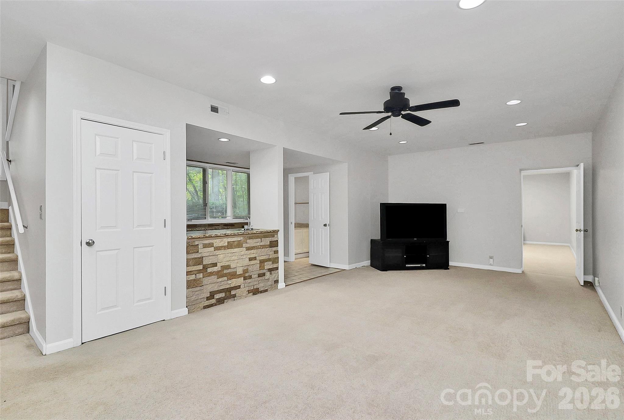 River Hills - Residential