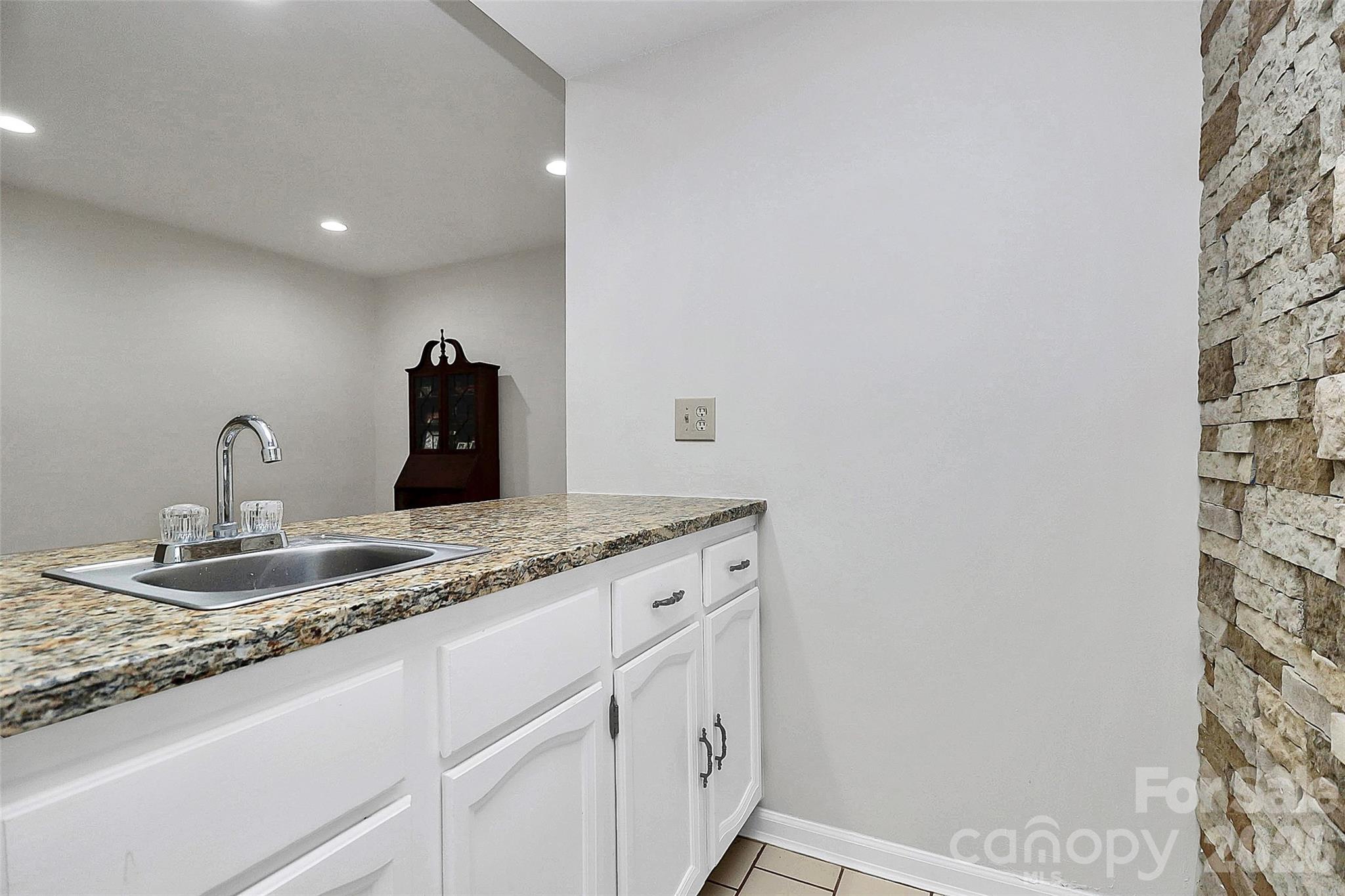 River Hills - Residential