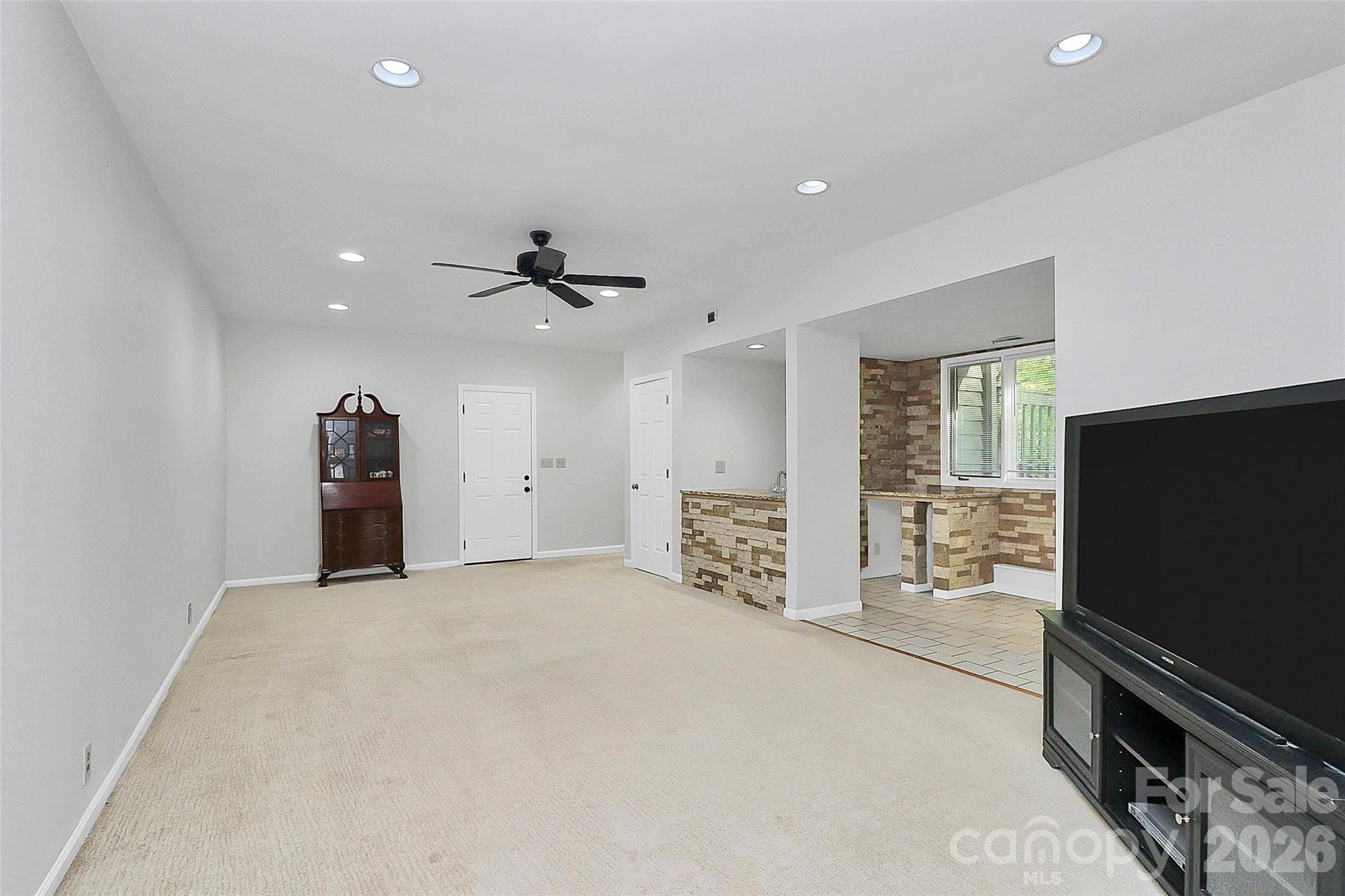 River Hills - Residential