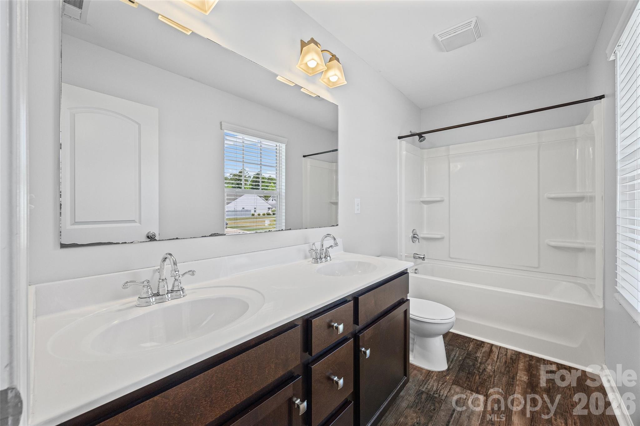 Austen Lakes - Residential