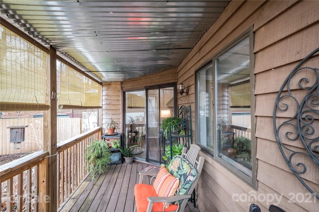 Forest Hill - Residential