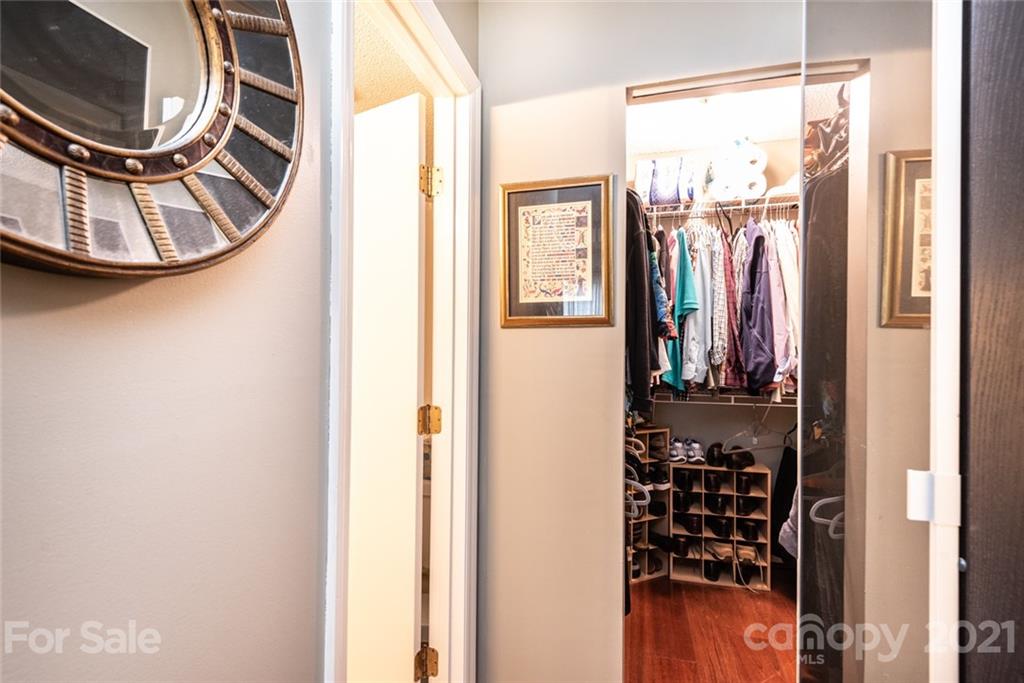 Forest Hill - Residential