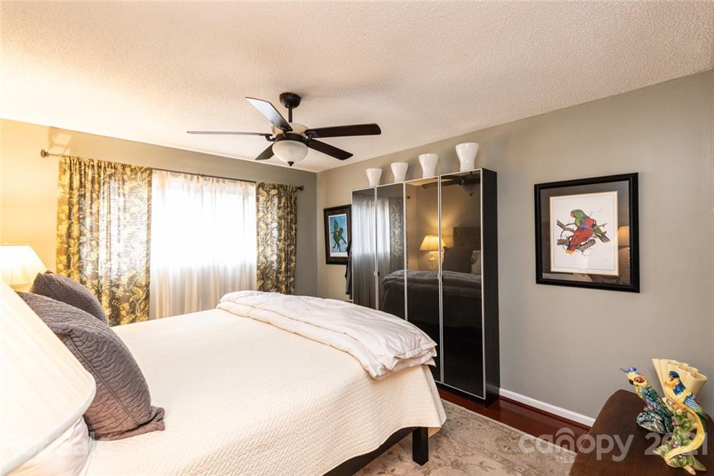 Forest Hill - Residential