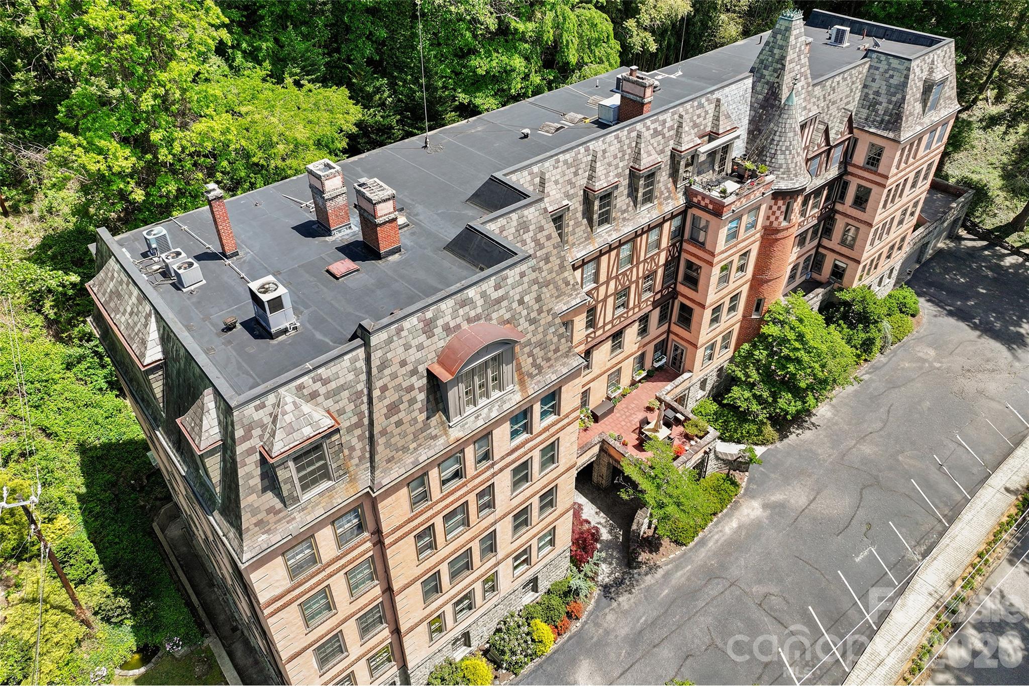 185 Macon Avenue A2