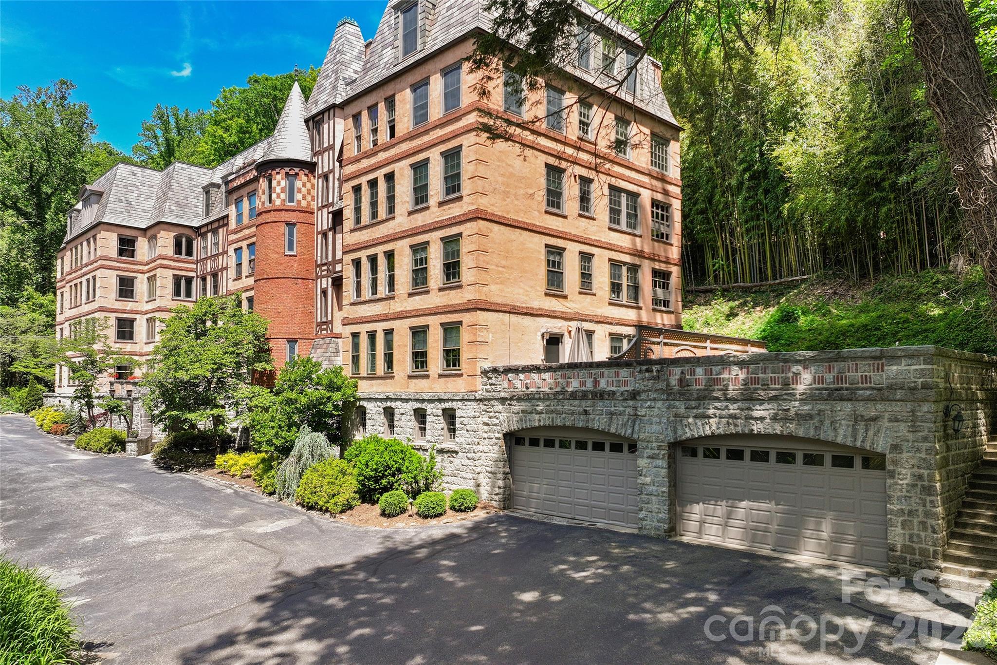 185 Macon Avenue A2