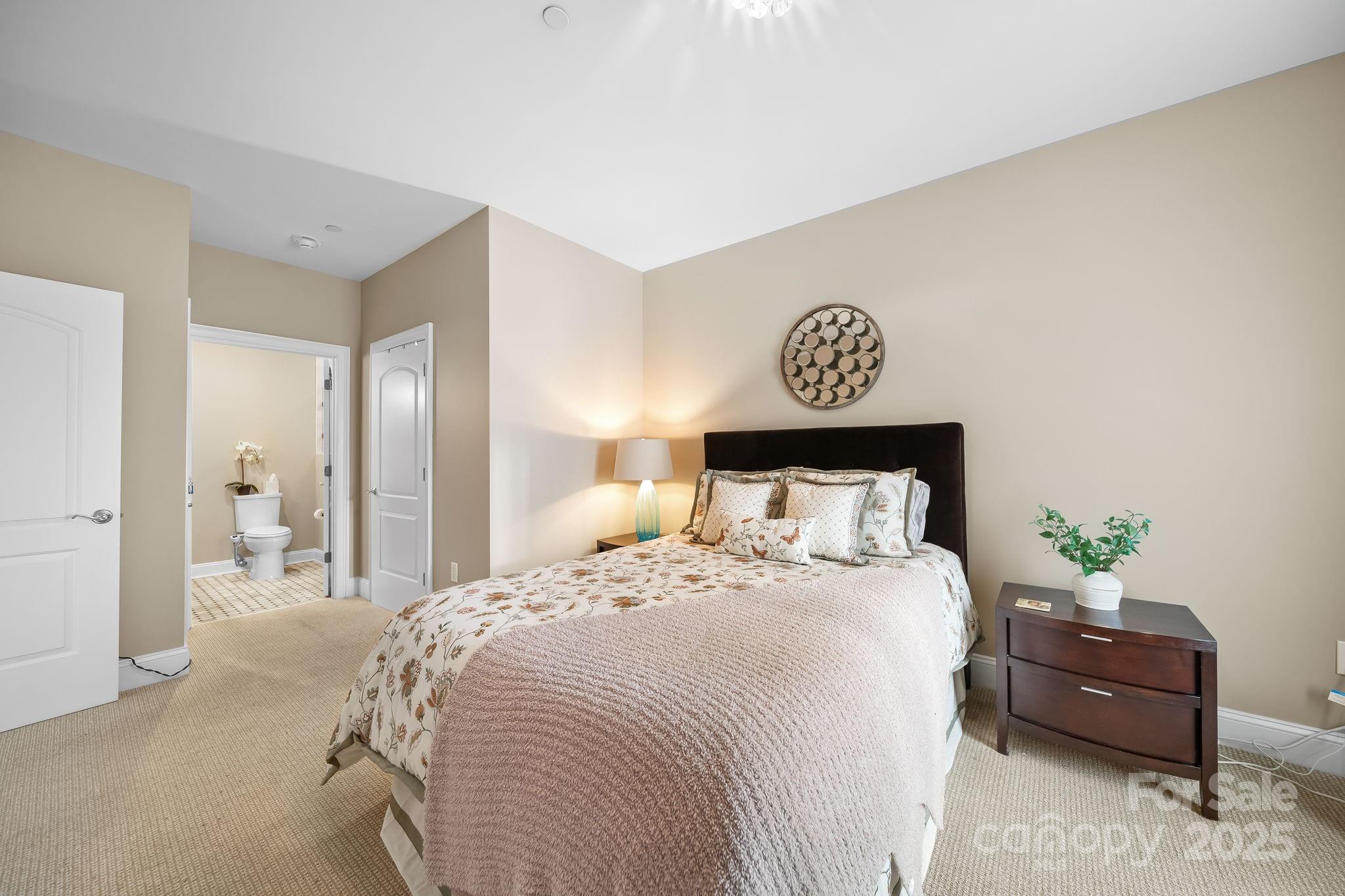 400 North Church - Residential