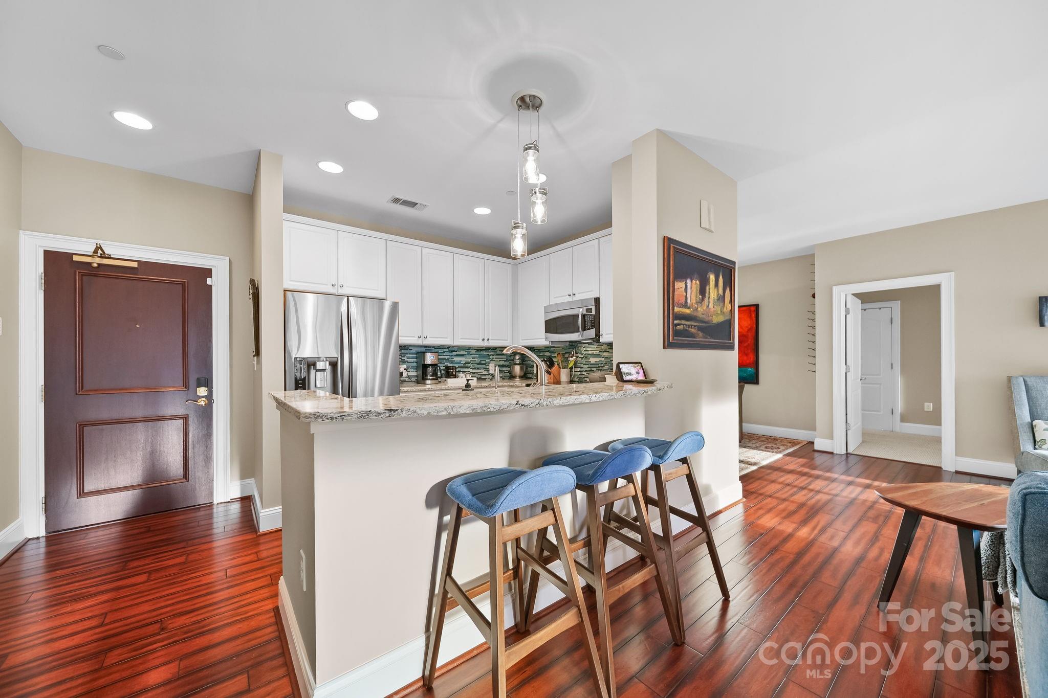 400 N Church Street 521