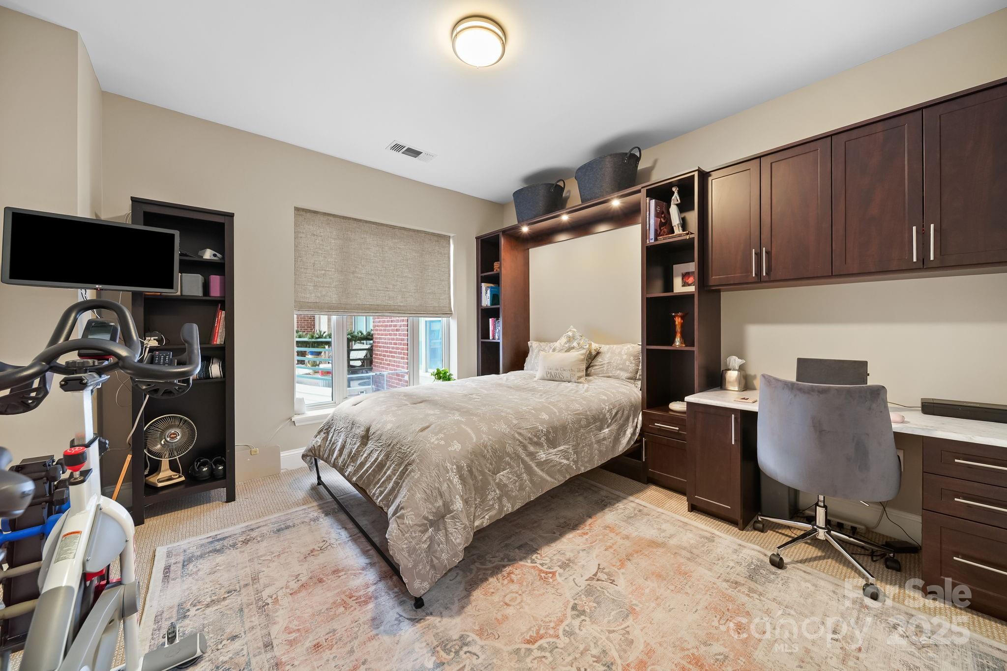 400 North Church - Residential