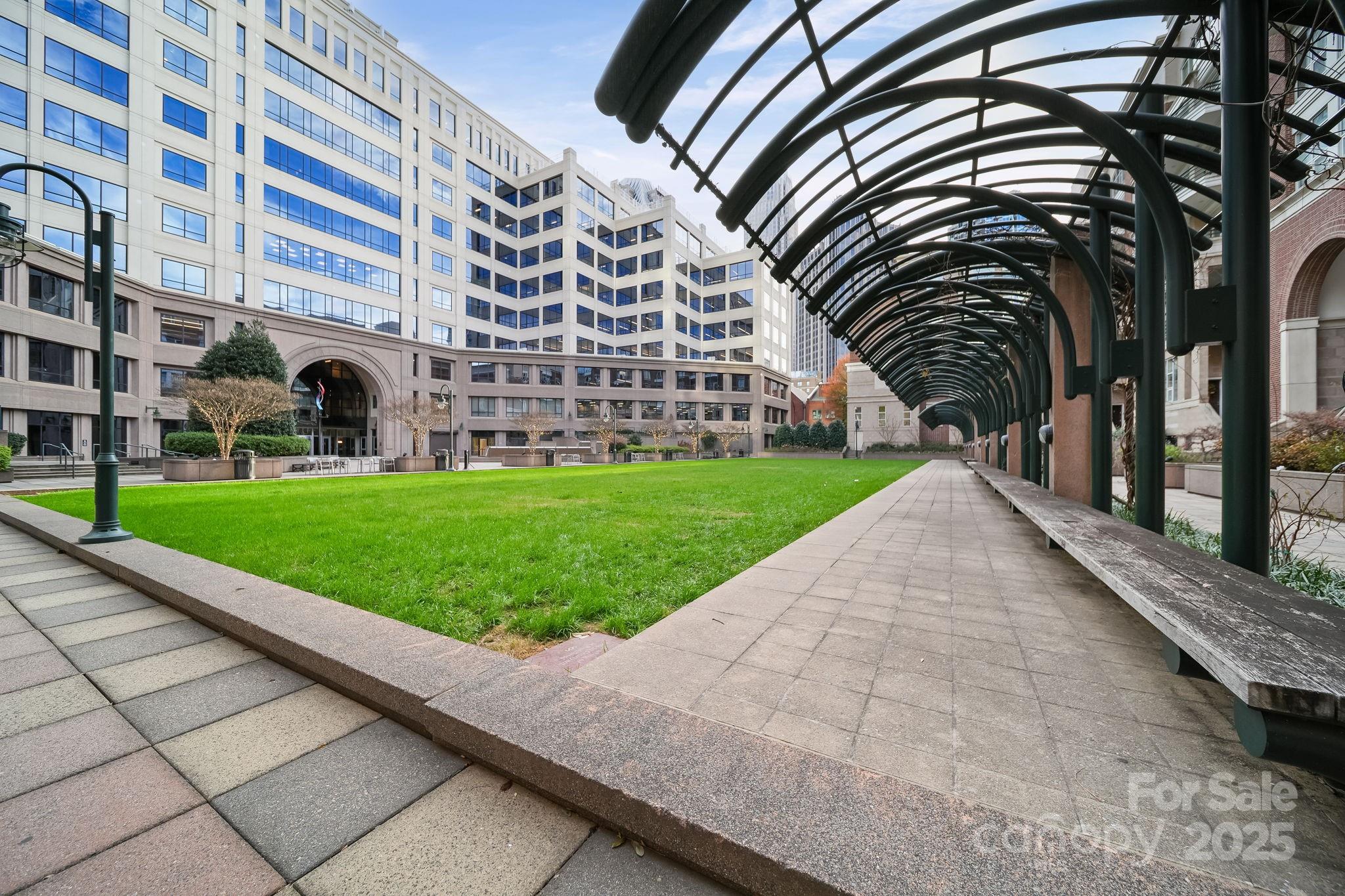 400 North Church - Residential