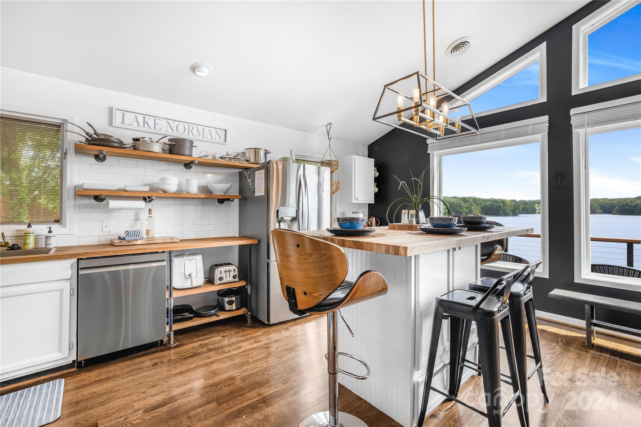 Sherwood Shores - Residential