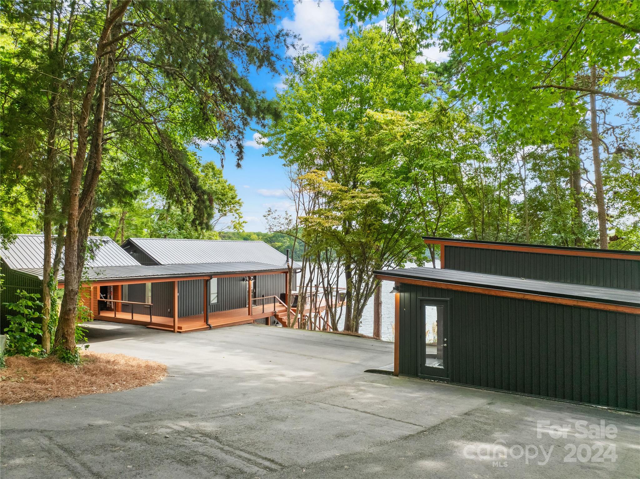 Sherwood Shores - Residential