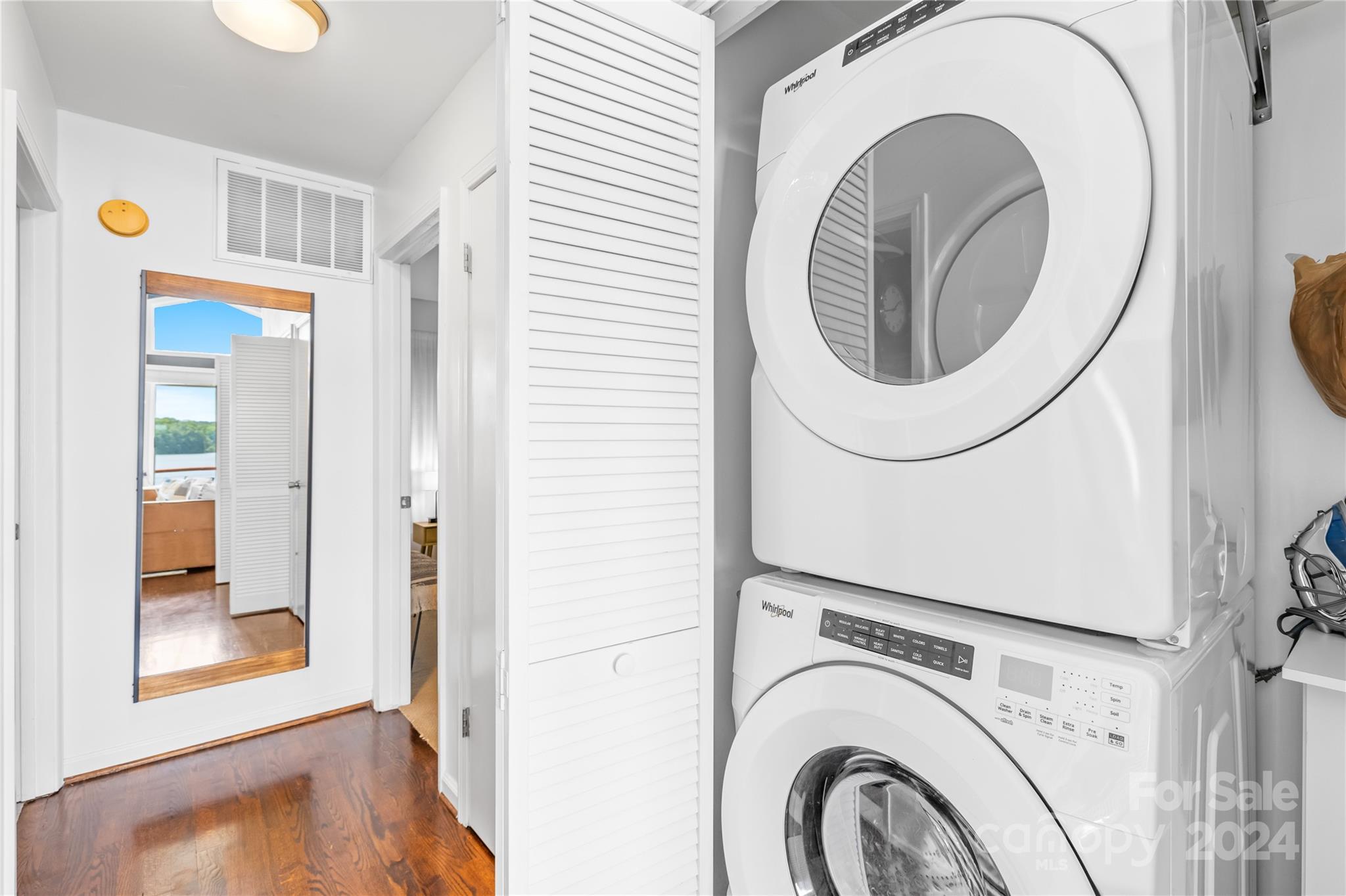 Sherwood Shores - Residential