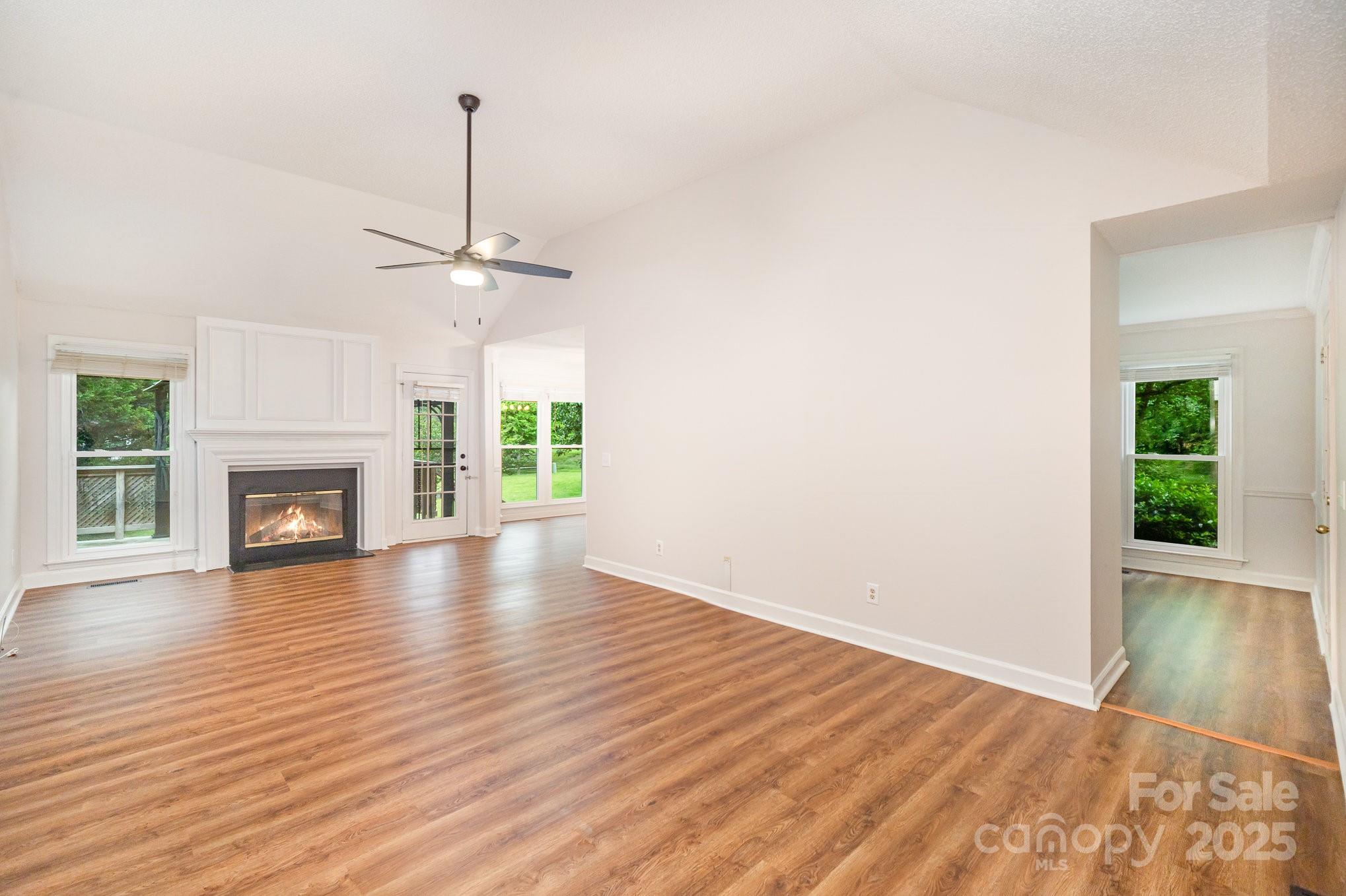 7106 Kinsmore Lane