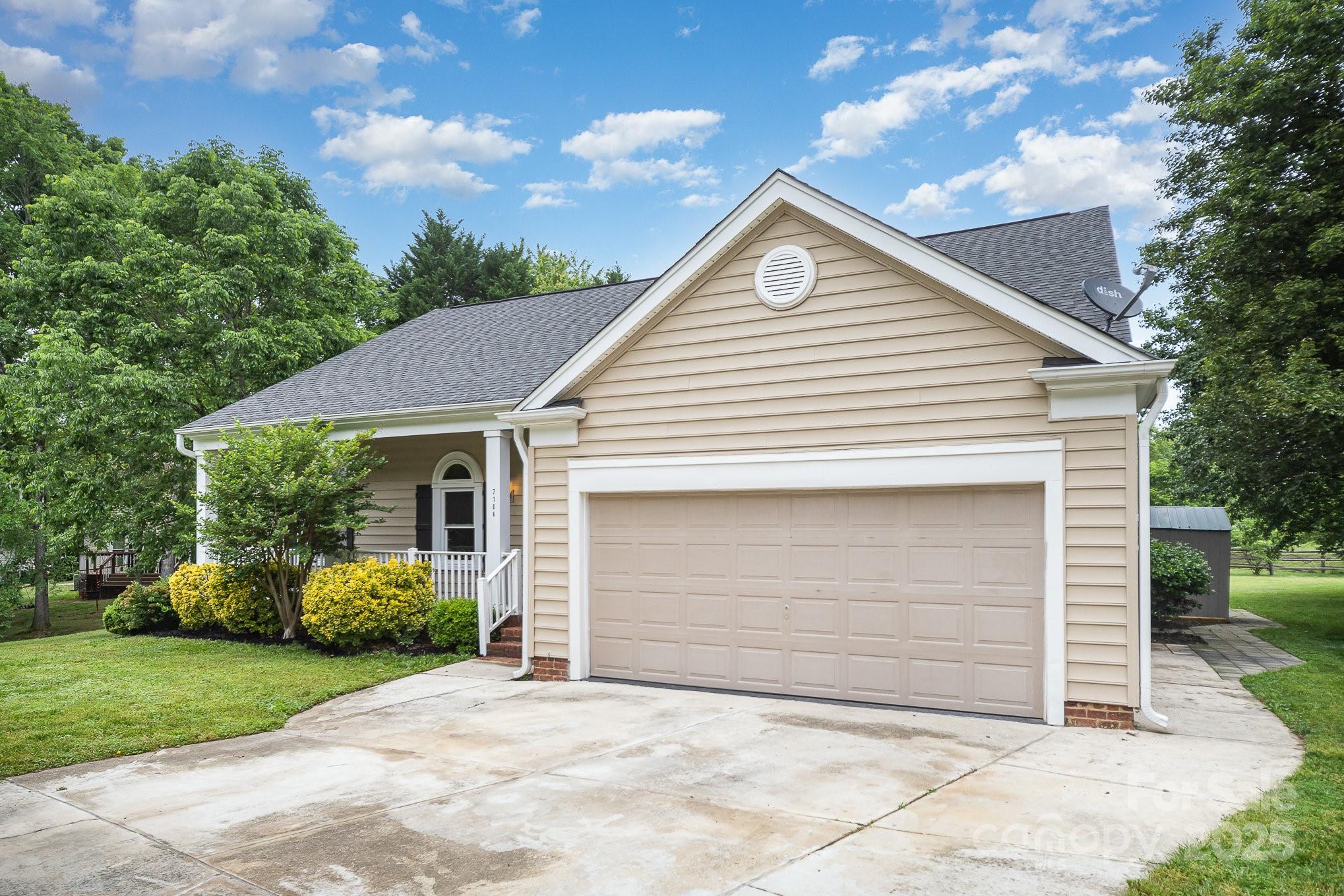 7106 Kinsmore Lane