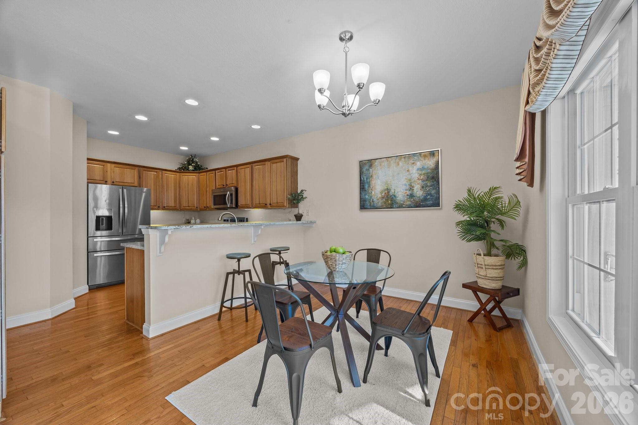 High Vista Falls - Residential