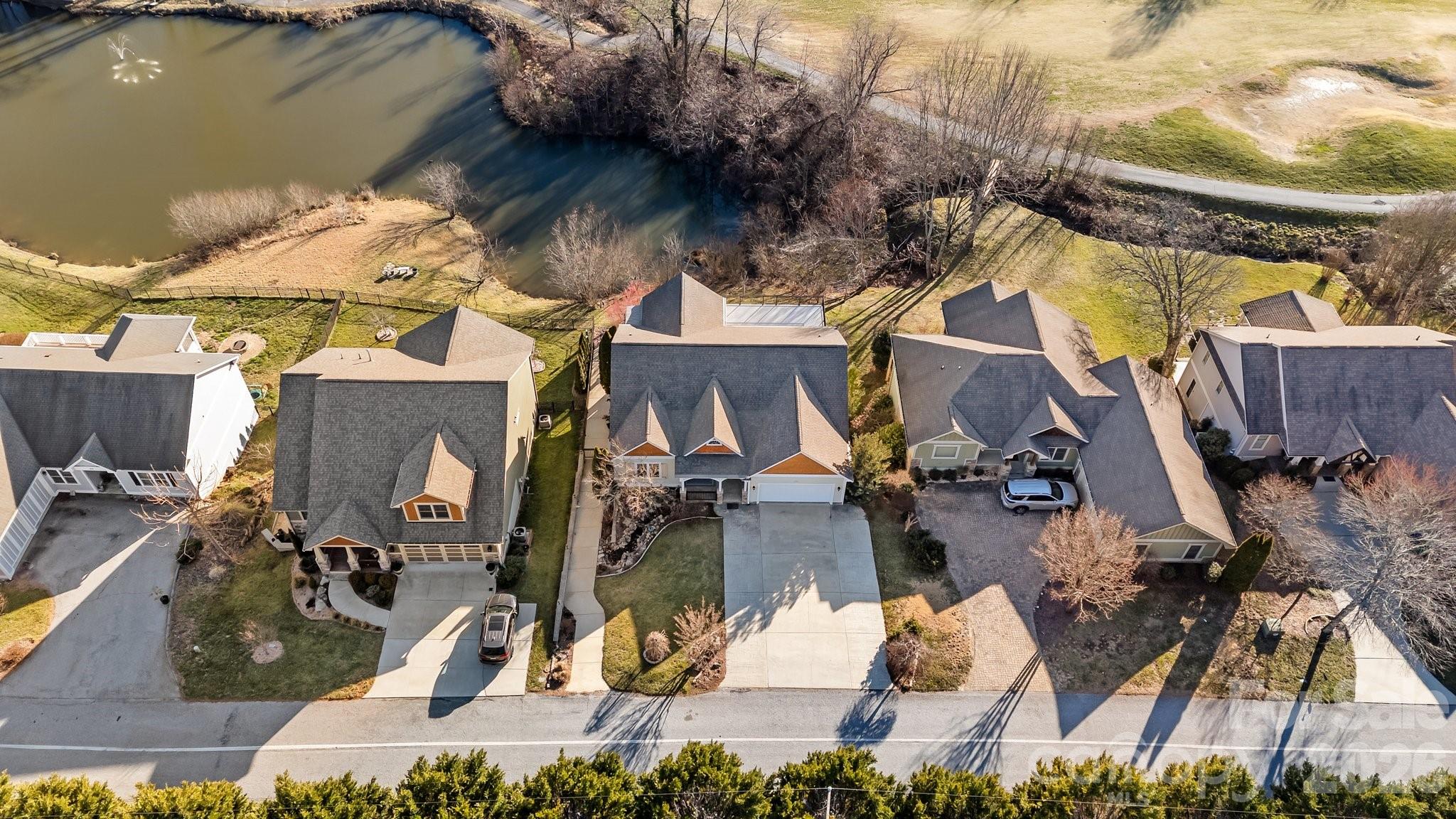 High Vista Falls - Residential