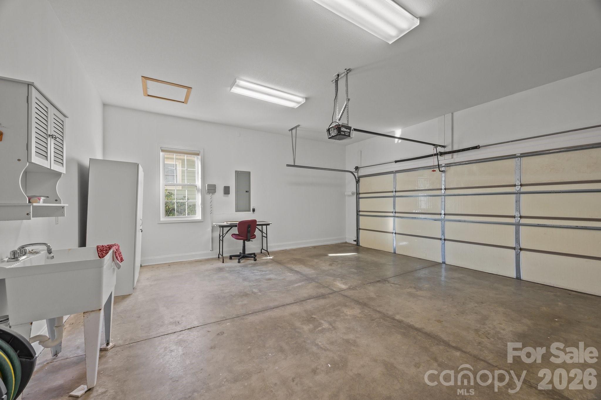 High Vista Falls - Residential