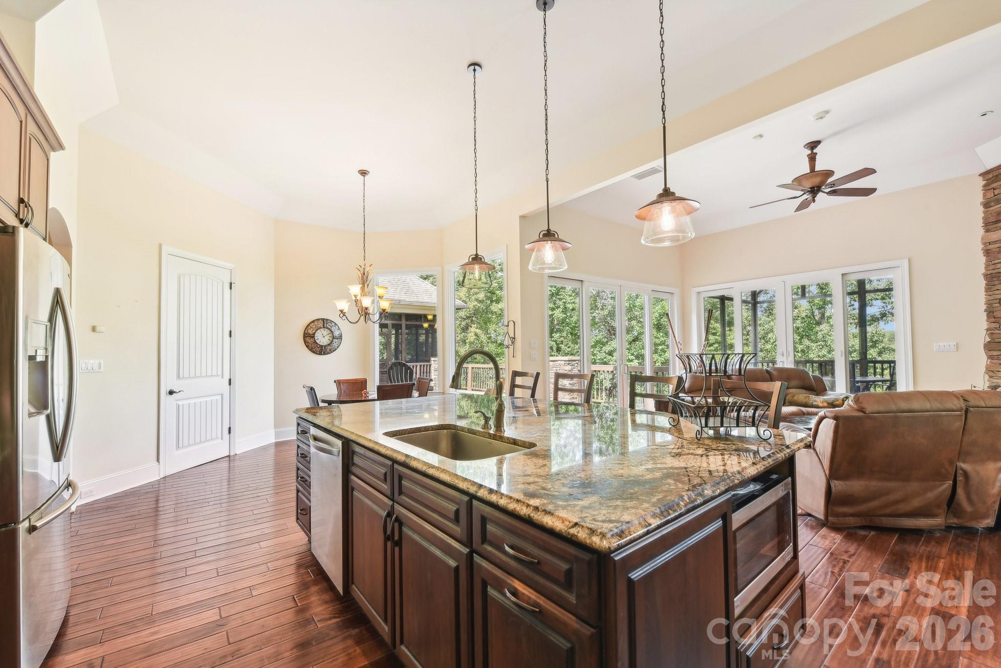 Denton, North Carolina, 27239, United States, 4 Bedrooms Bedrooms, ,7 BathroomsBathrooms,Residential,Active,1749263