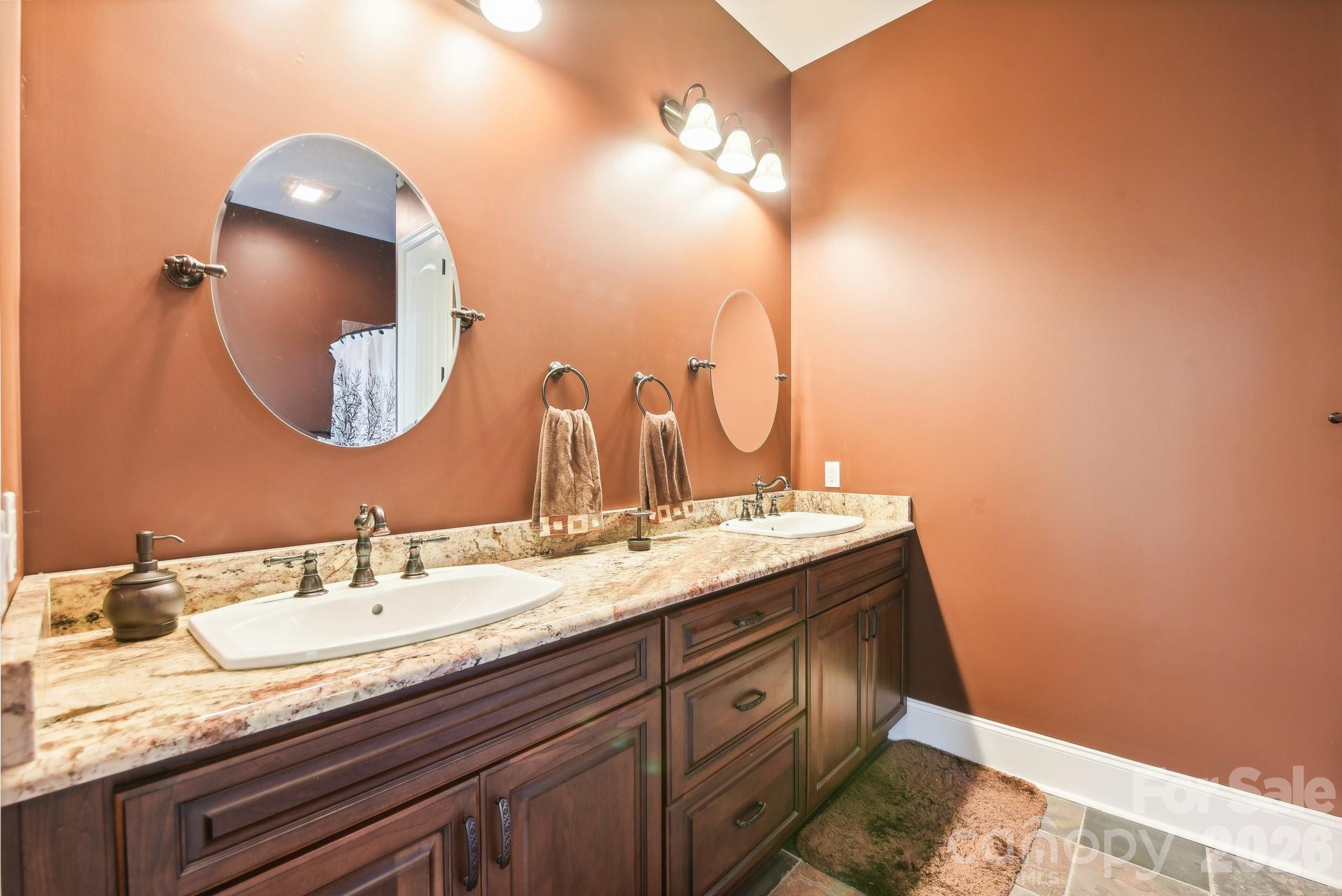 Denton, North Carolina, 27239, United States, 4 Bedrooms Bedrooms, ,7 BathroomsBathrooms,Residential,Active,1749263