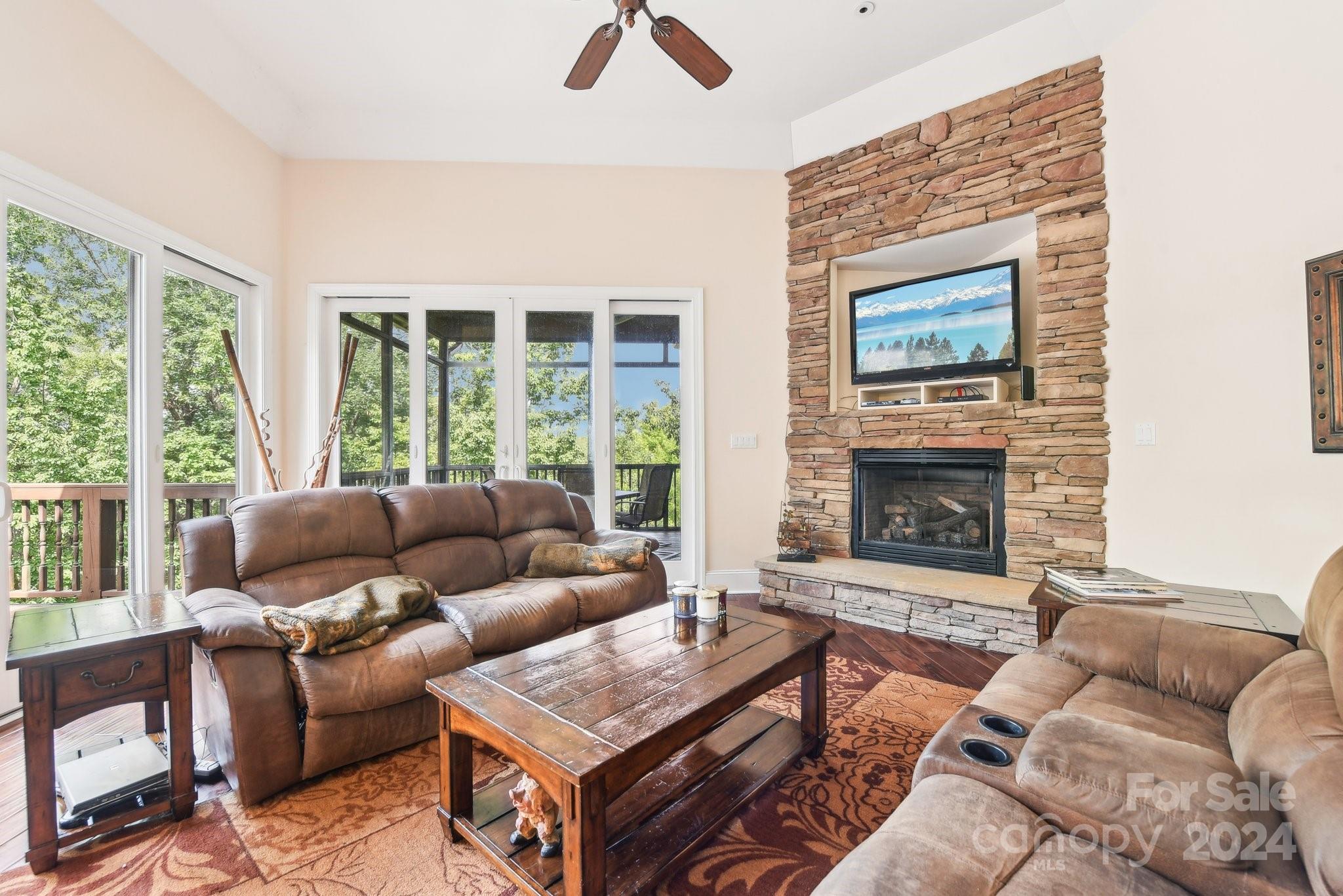1430 Rocky Cove Lane