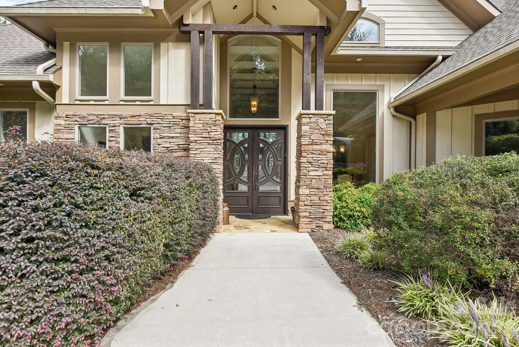 Denton, North Carolina, 27239, United States, 4 Bedrooms Bedrooms, ,7 BathroomsBathrooms,Residential,Active,1749263
