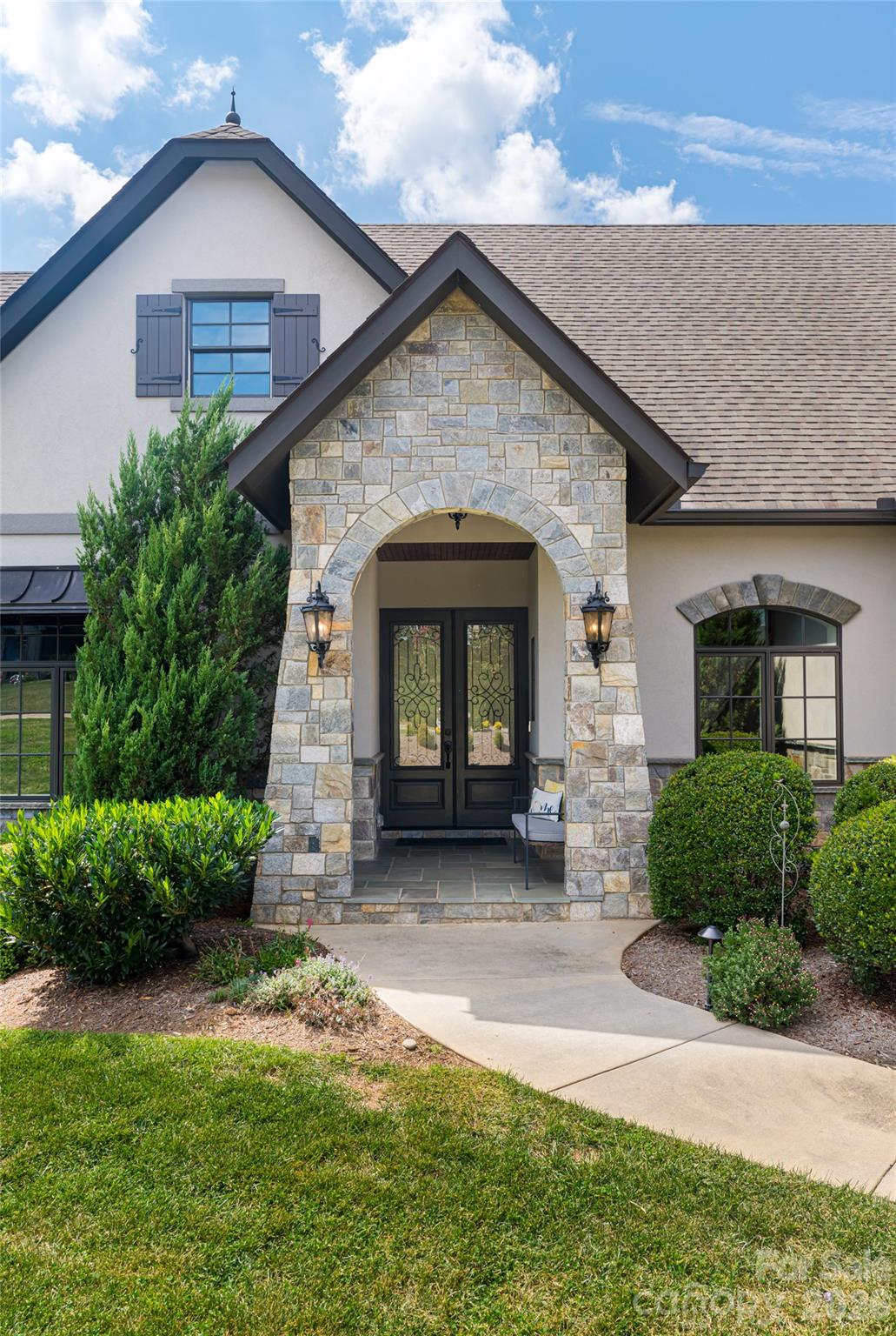 Grand Highlands At Waterford Lakes - Residential