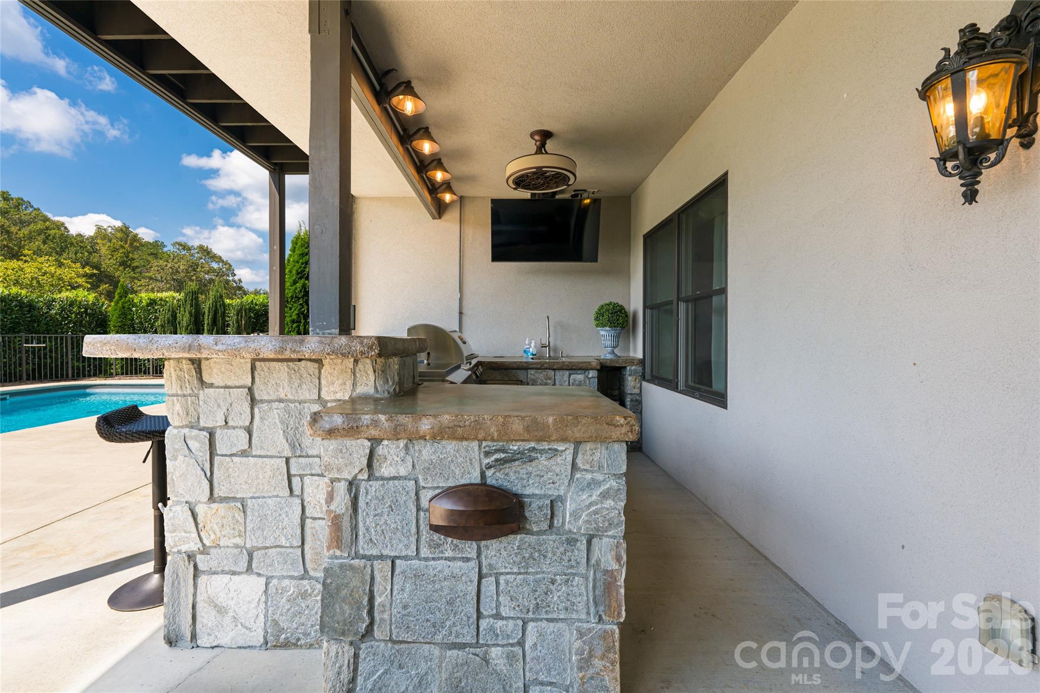 Grand Highlands At Waterford Lakes - Residential