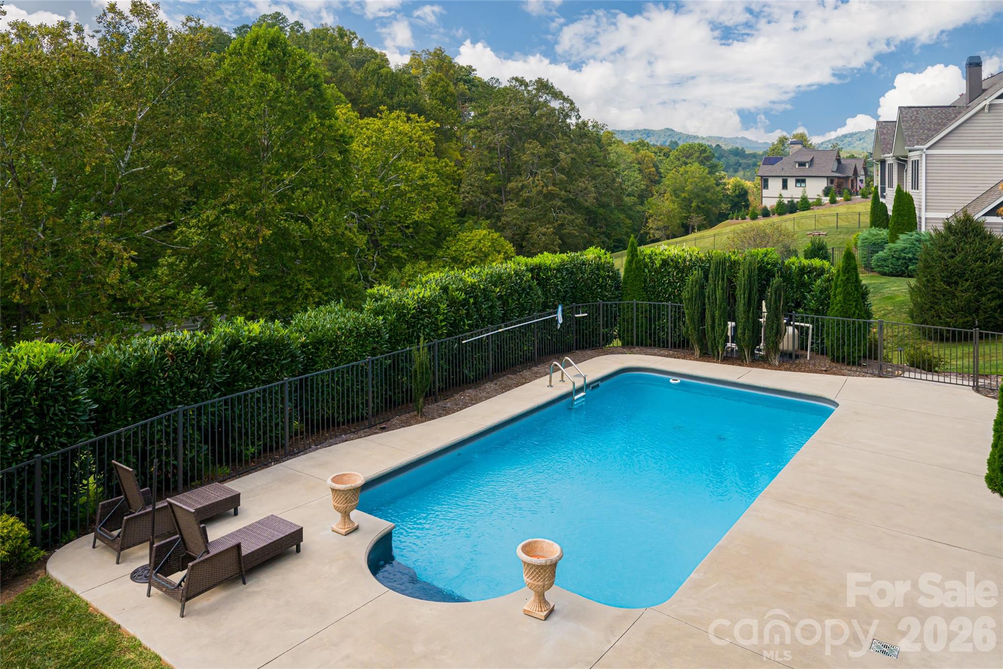 Grand Highlands At Waterford Lakes - Residential