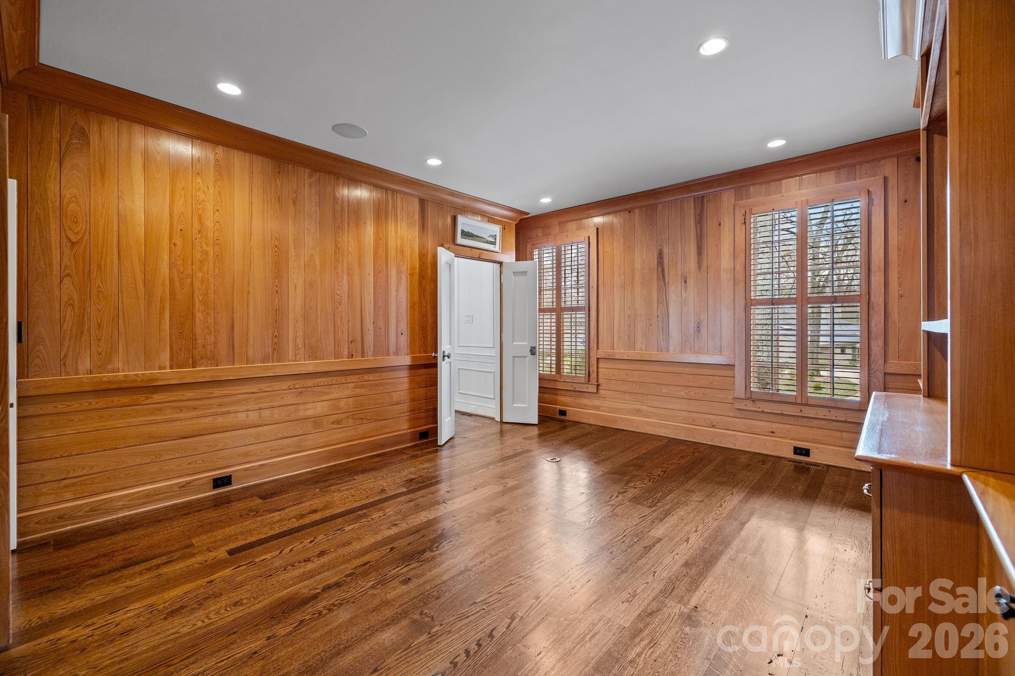 1219 Scotland Avenue