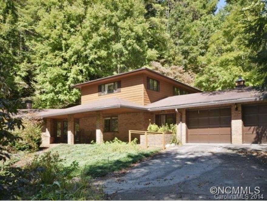 8 acres multi-use farm with large tillable garden space. Old pasture between Big Foster and Little Foster Creeks. Boasts a big old barn, 2 story non-traditional brick home. 2 master suites, 2 flex rooms, living, family, dining and breakfast rooms. 2 bedroom, 2 bath apartment with separate entry. Lots of built-ins and oversized garage. Taxes TBD, part of 66 acres.