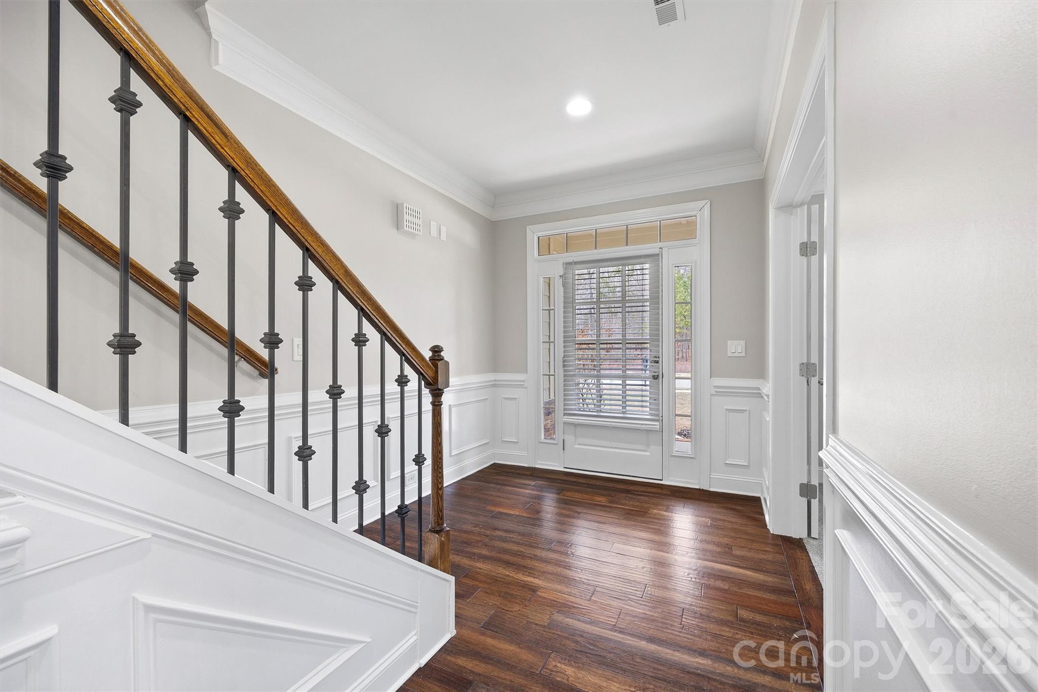 6013 Hyde Park Drive