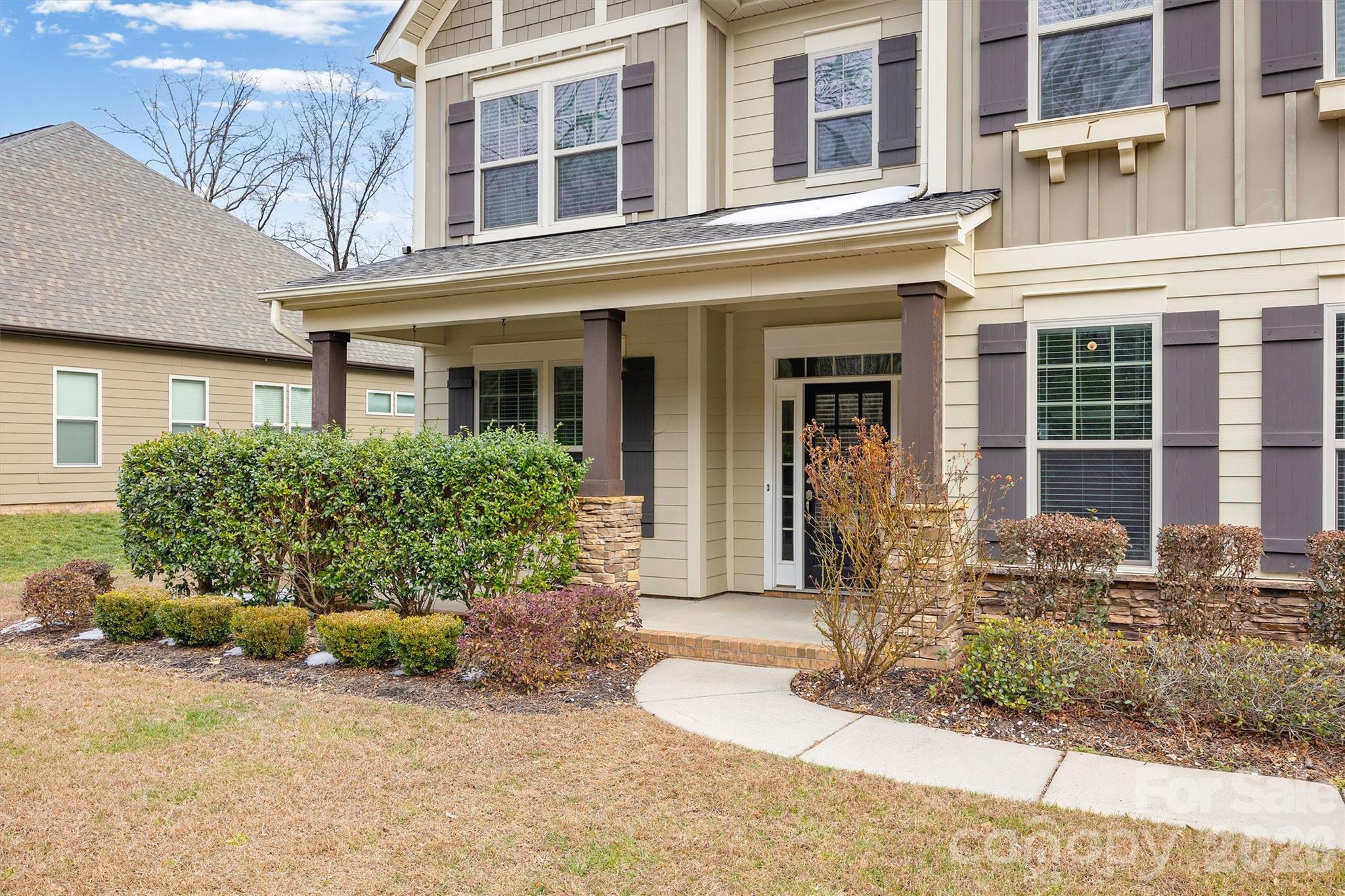 6013 Hyde Park Drive