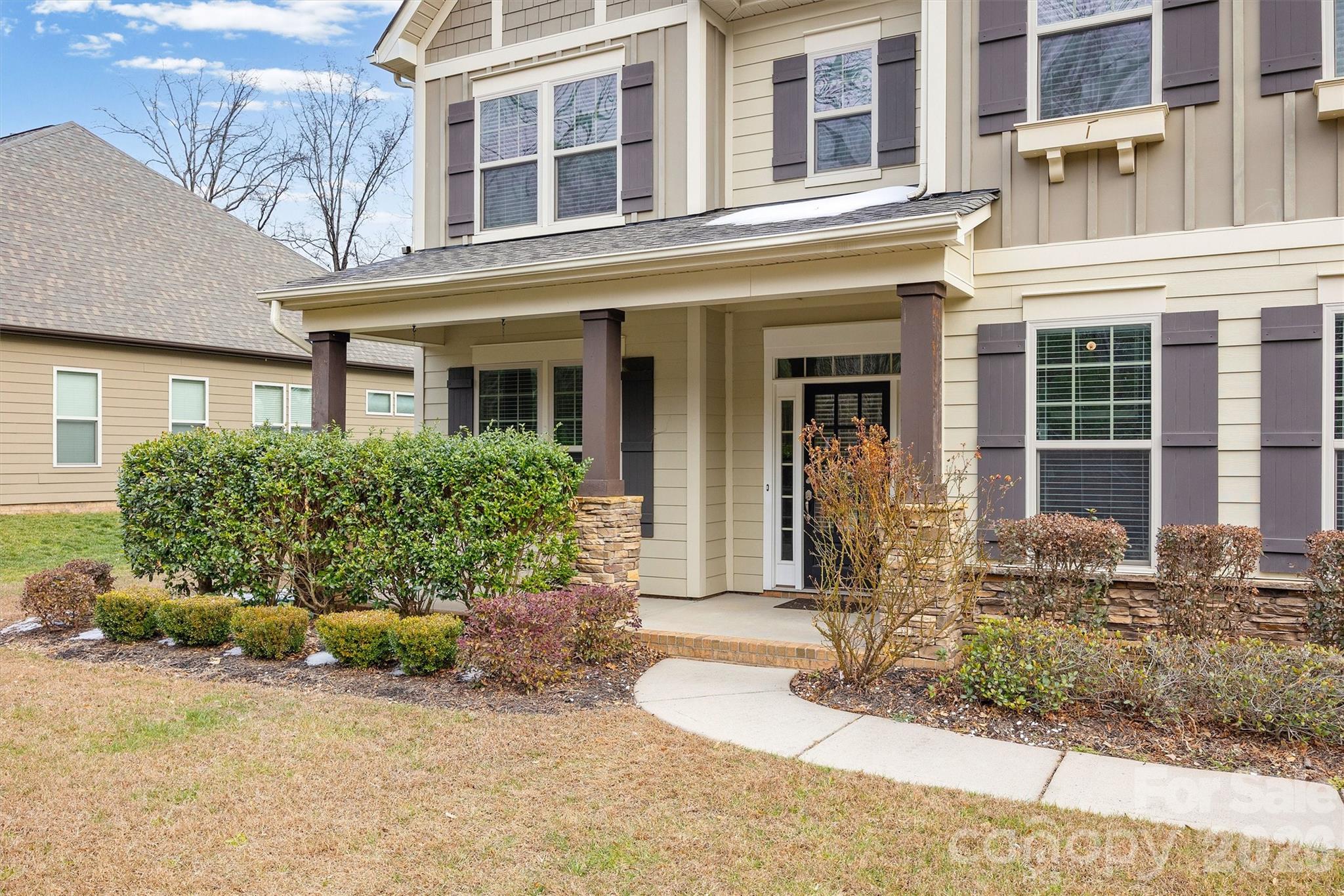 6013 Hyde Park Drive