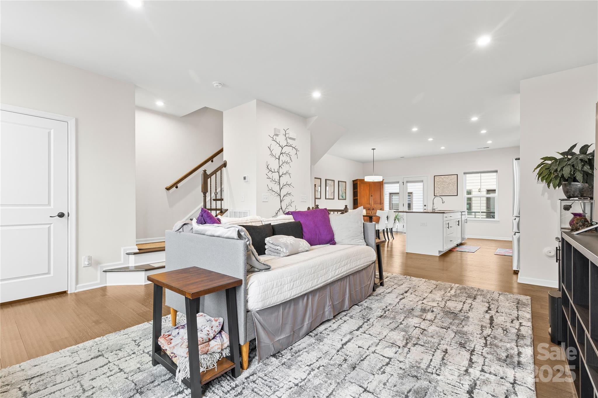 1554 Kee Court