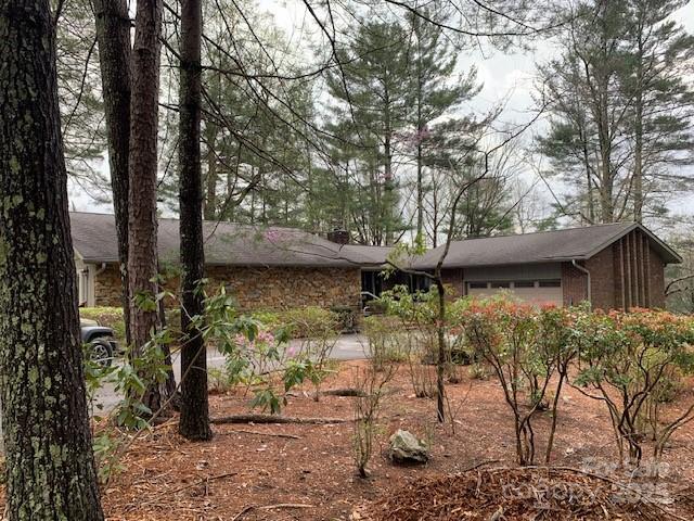 101 LAKEMONT Drive