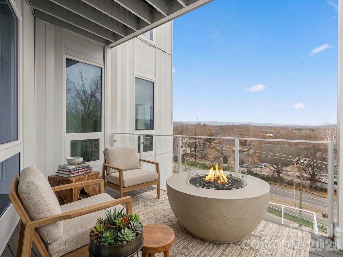 123 Haywood Street 305