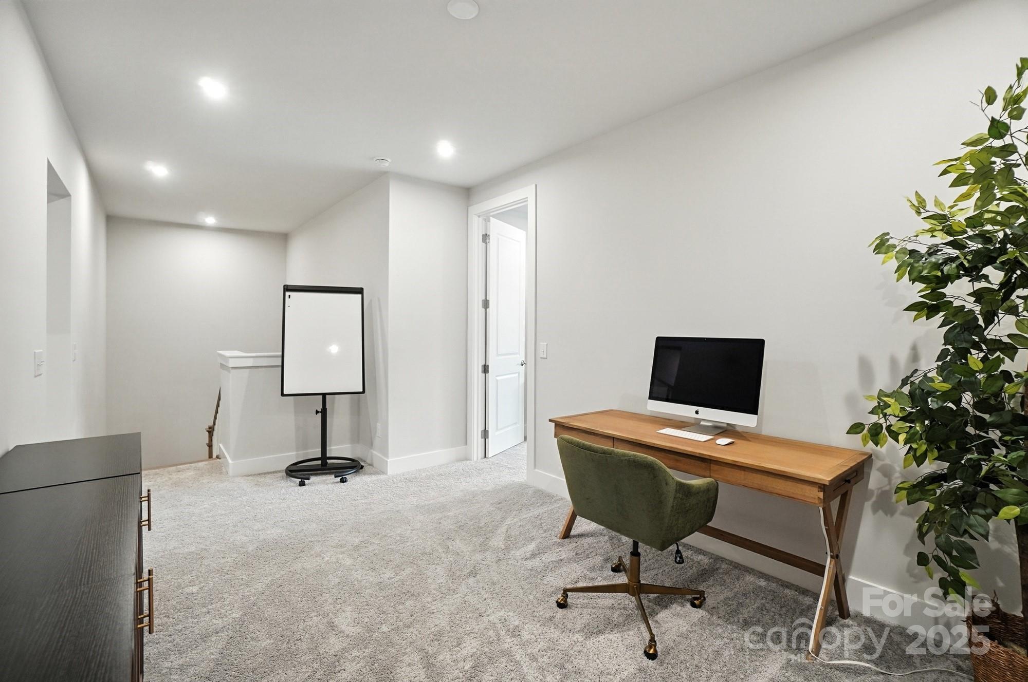 Seven Oaks - Residential