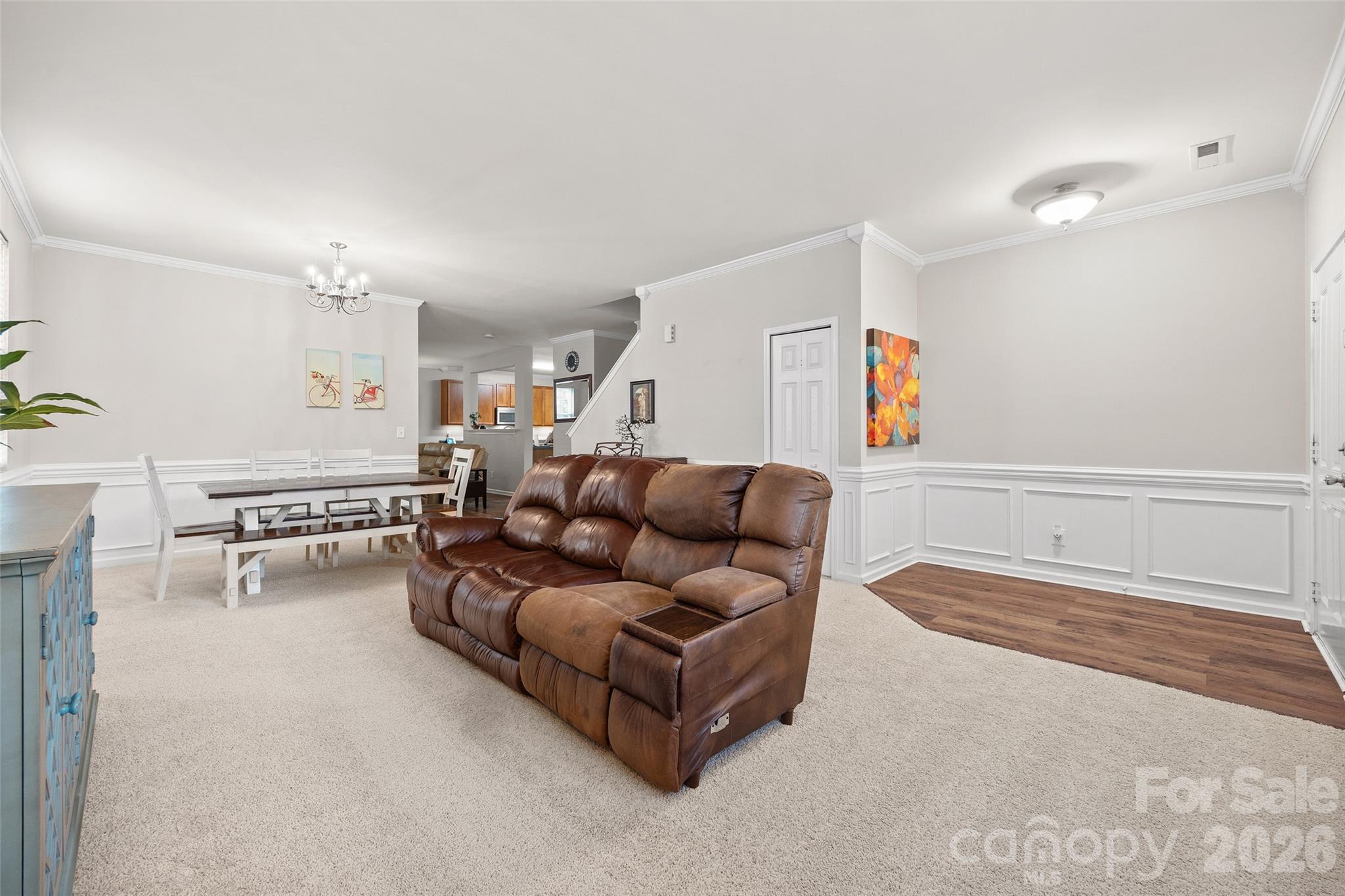8724 Gray Willow Road