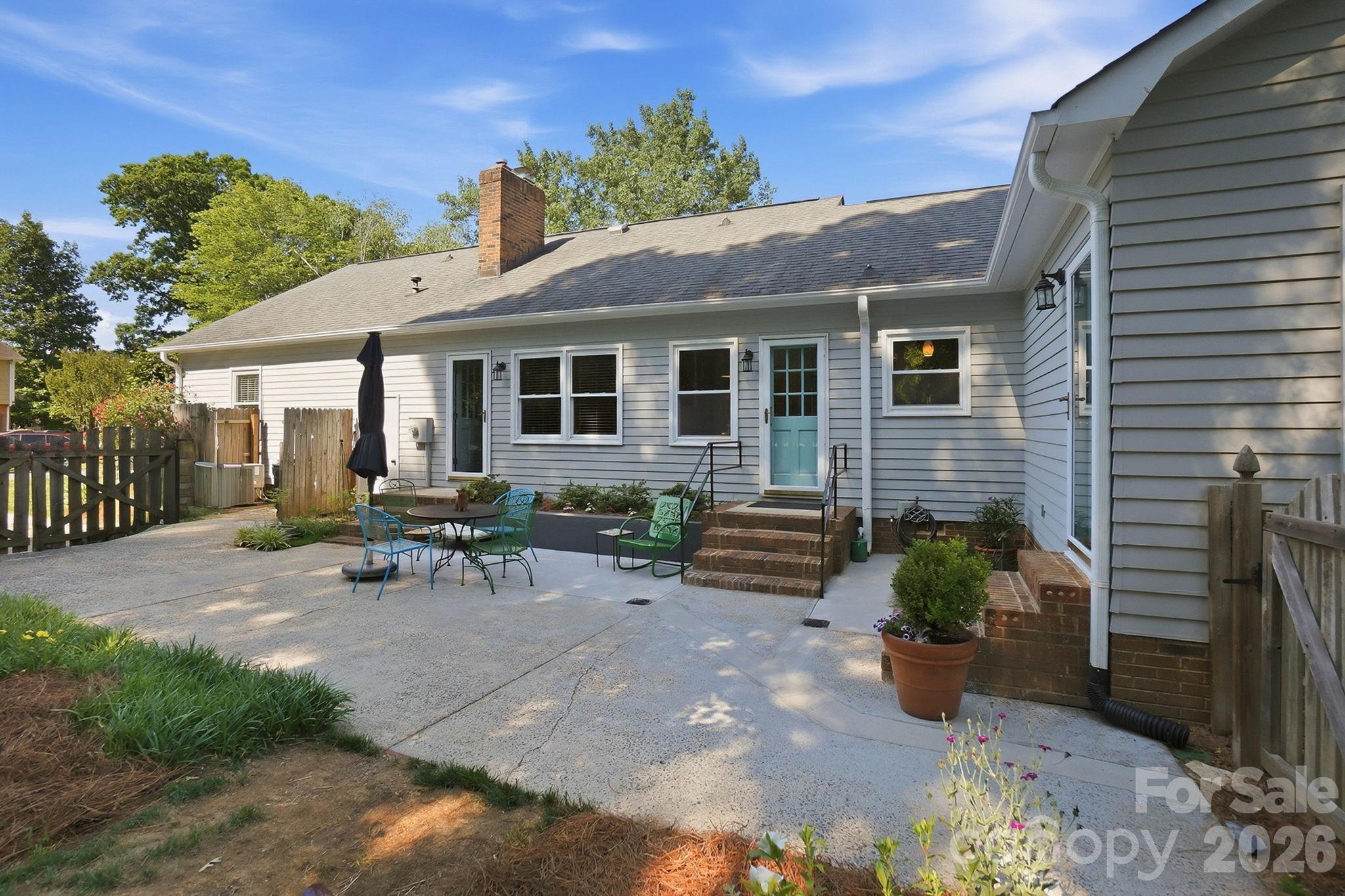 1200 Beechdale Drive