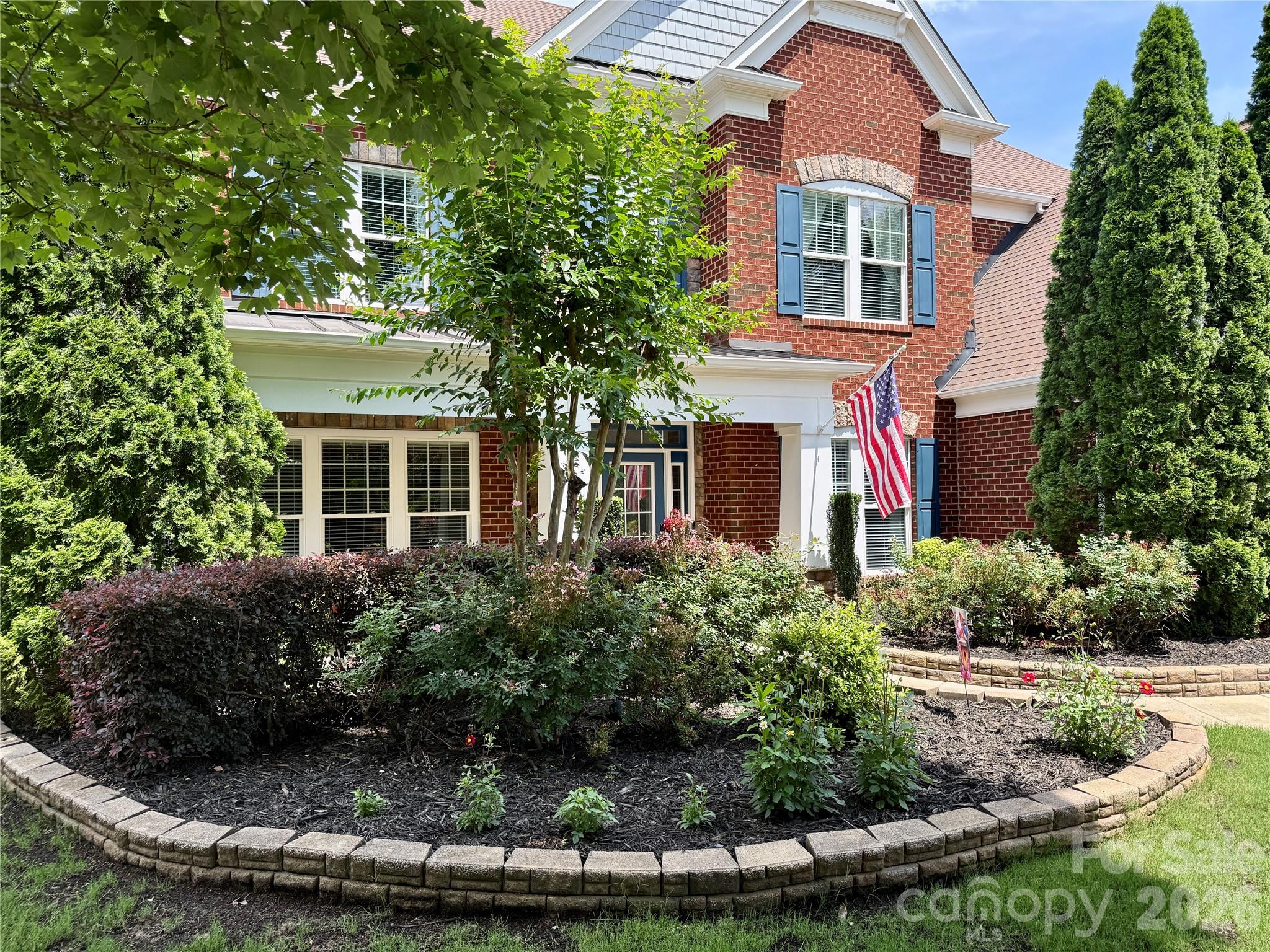 The Chimneys of Marvin - Residential