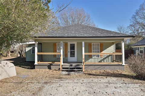 Photo of 6616 Charlie Walker Road, Kannapolis, NC 28081 (MLS # 4331024)