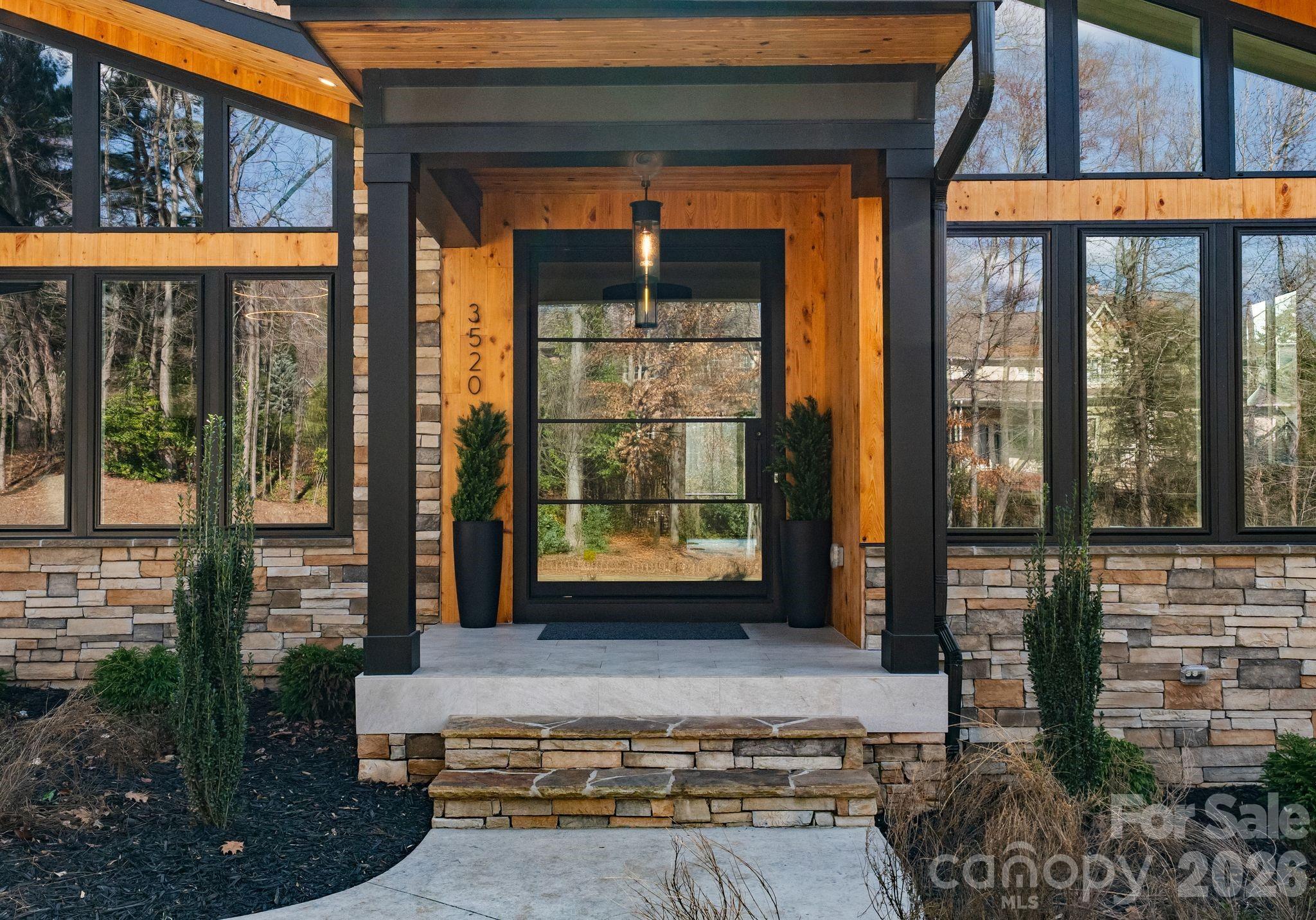 3520 Gatewood Oaks Drive