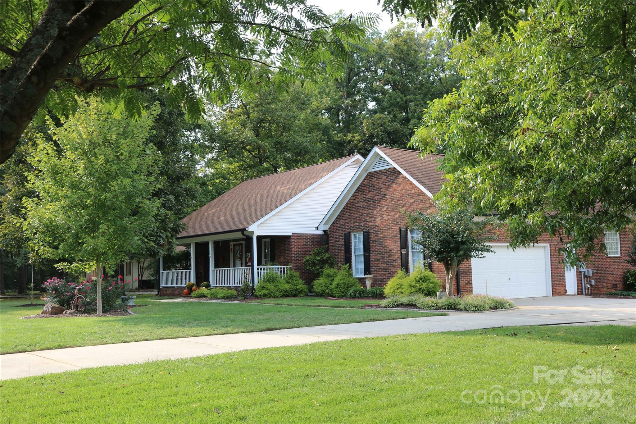 Carolando - Residential