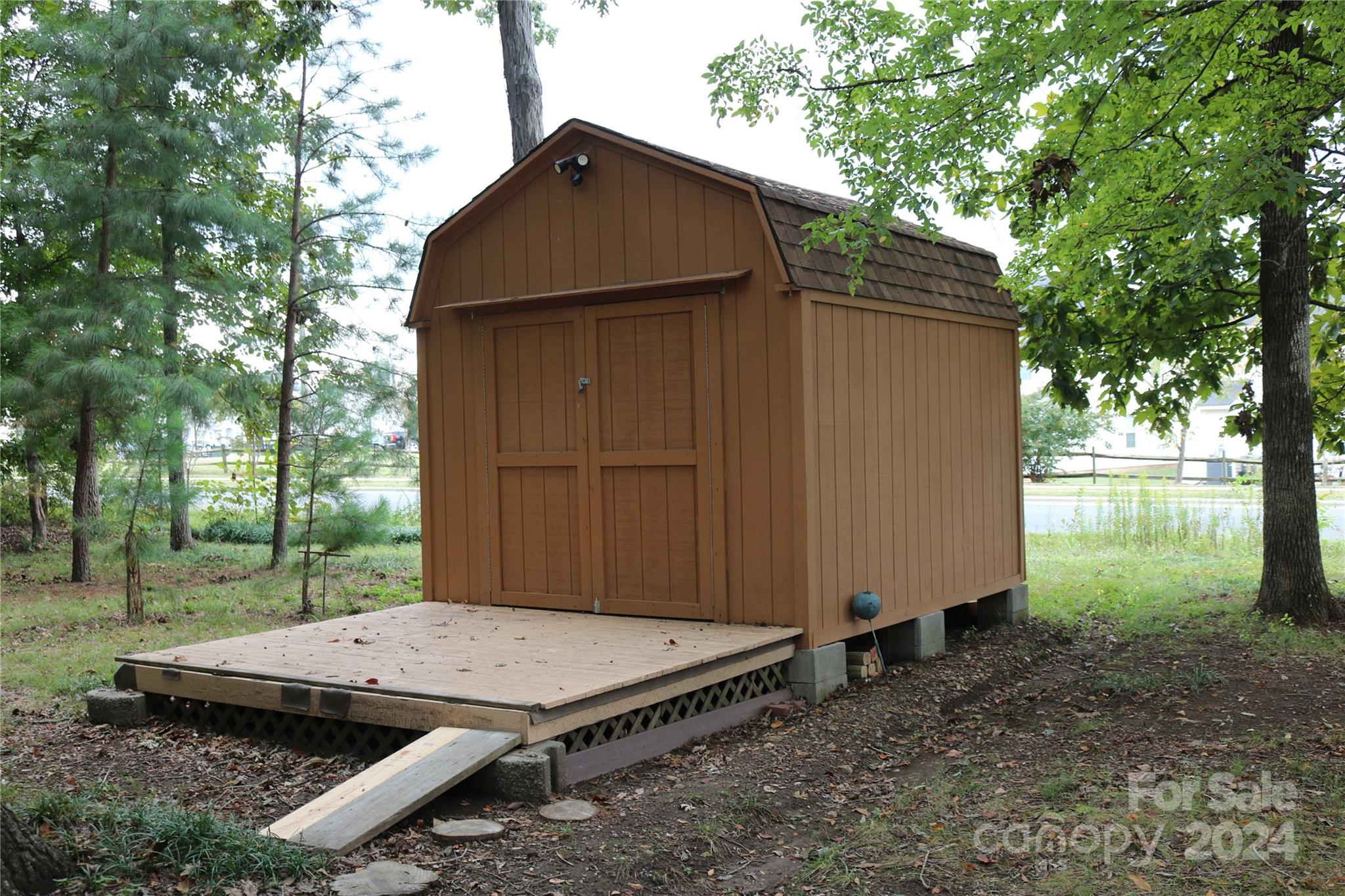 Carolando - Residential