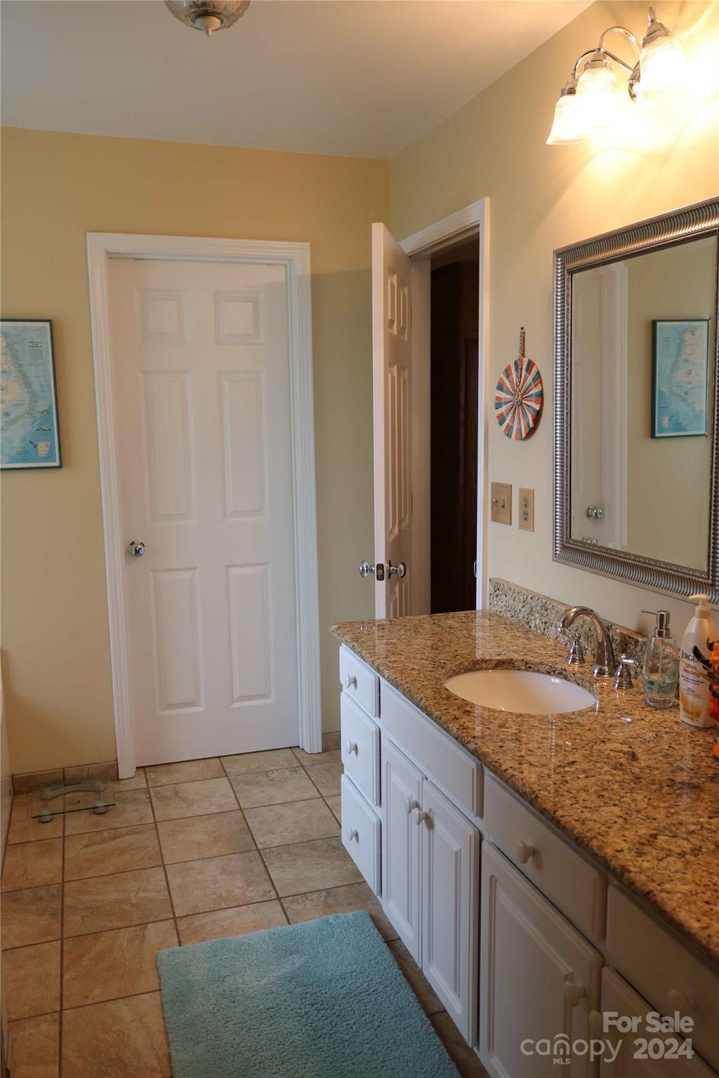 Carolando - Residential