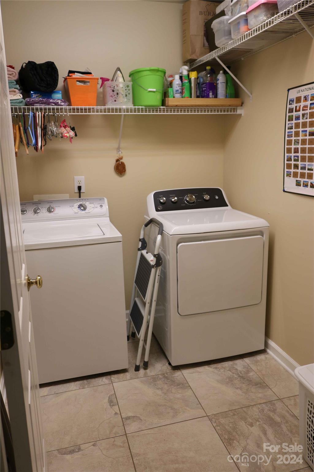 Carolando - Residential